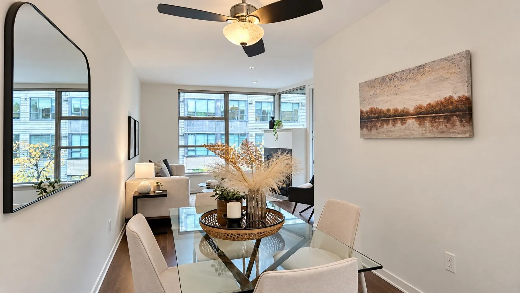 638 W 7th Avenue #322