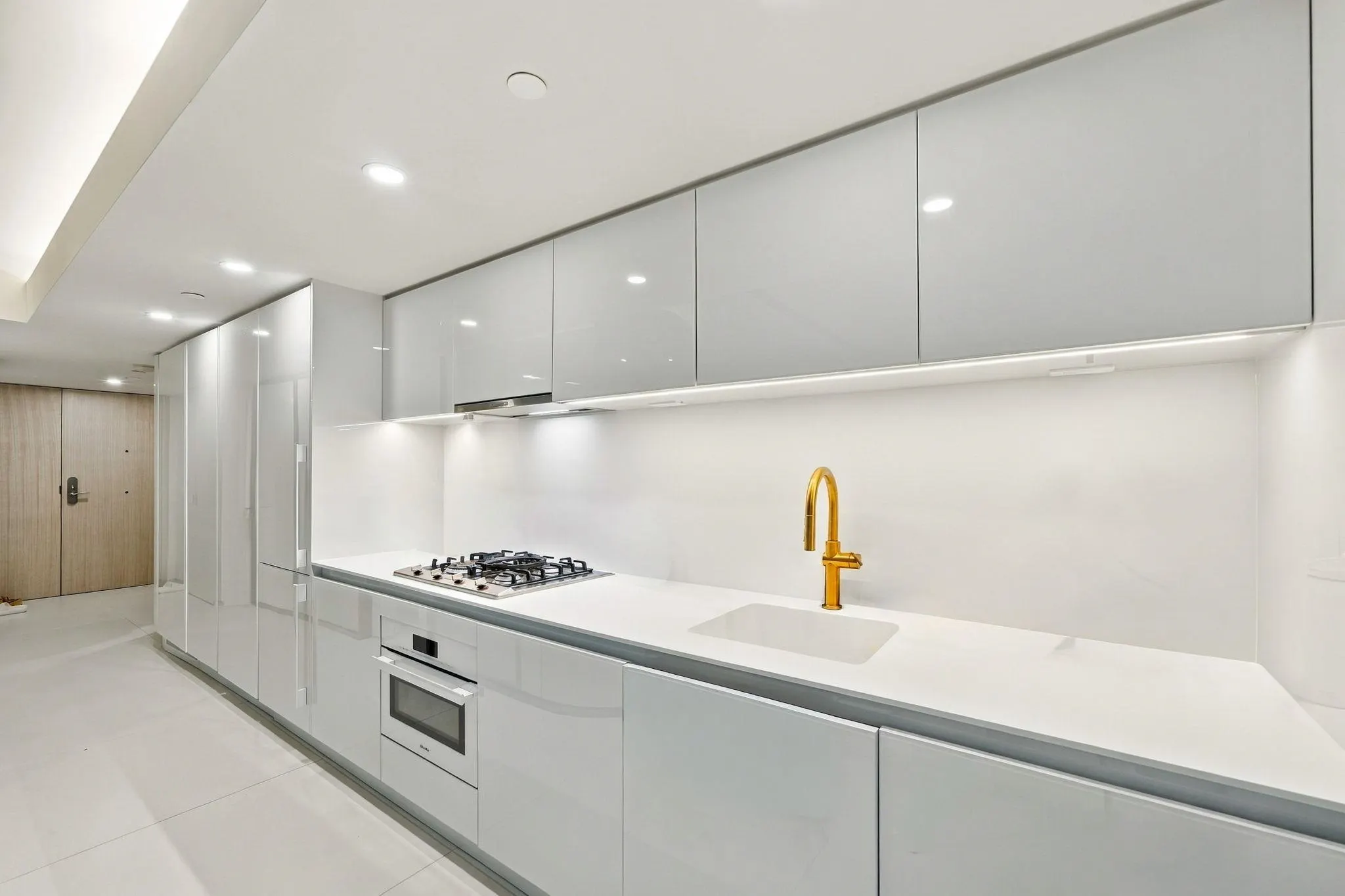 1033 Nelson Street #2807