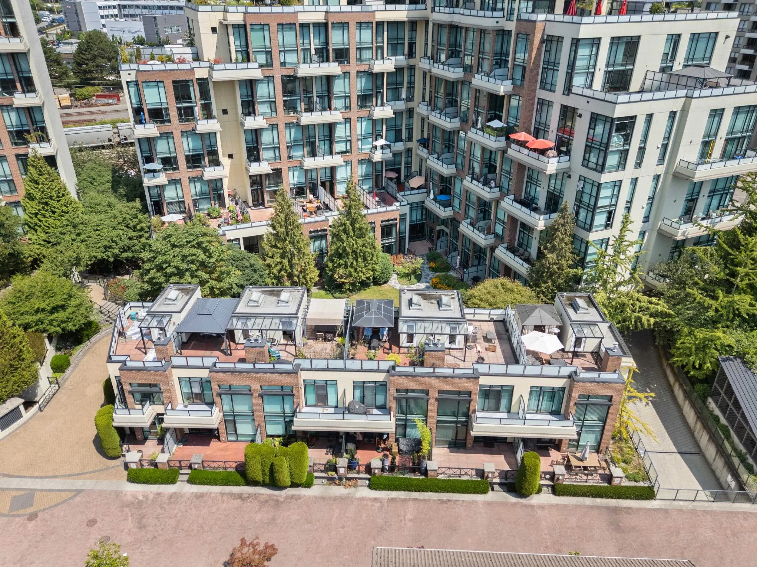 8 Renaissance Square #114