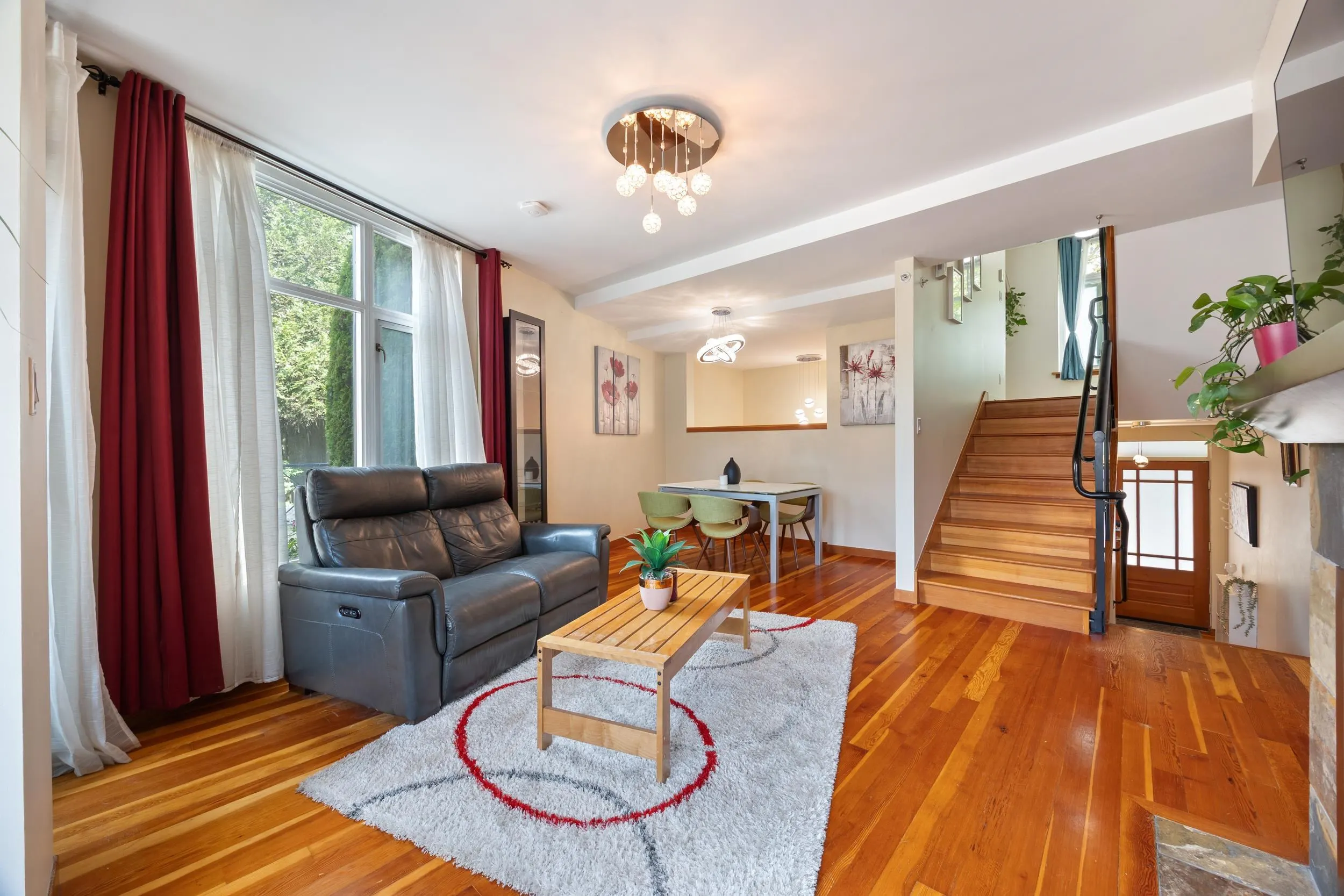 8 Renaissance Square #114