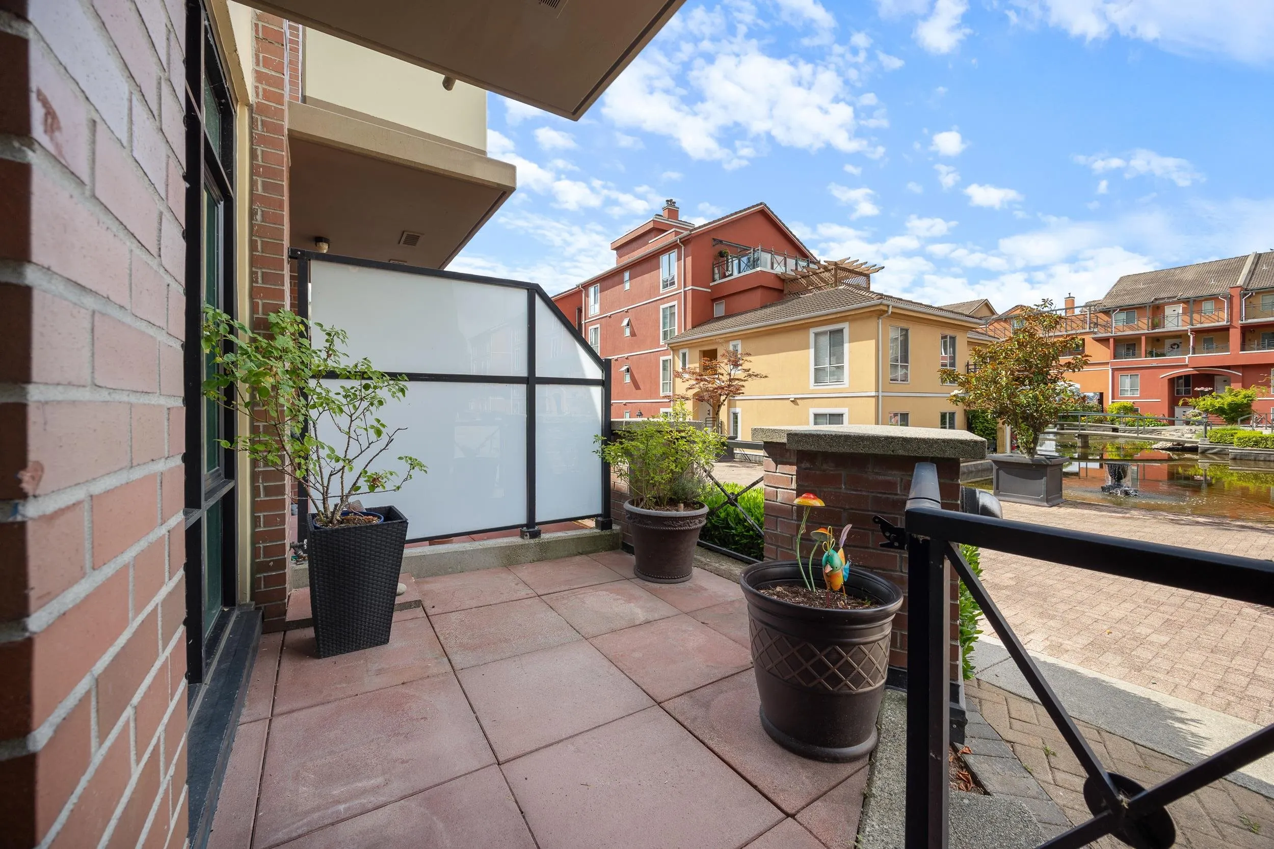 8 Renaissance Square #114