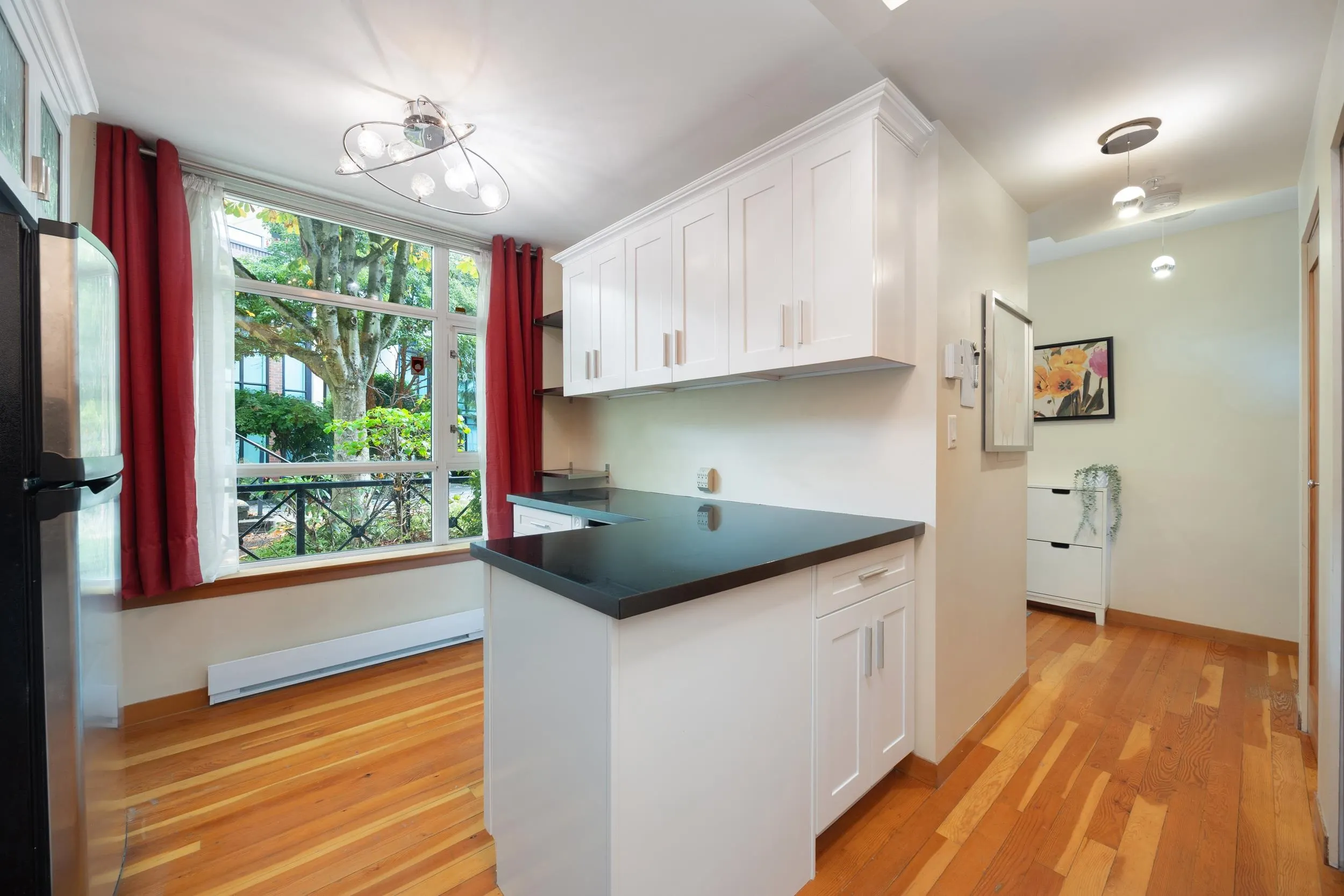 8 Renaissance Square #114