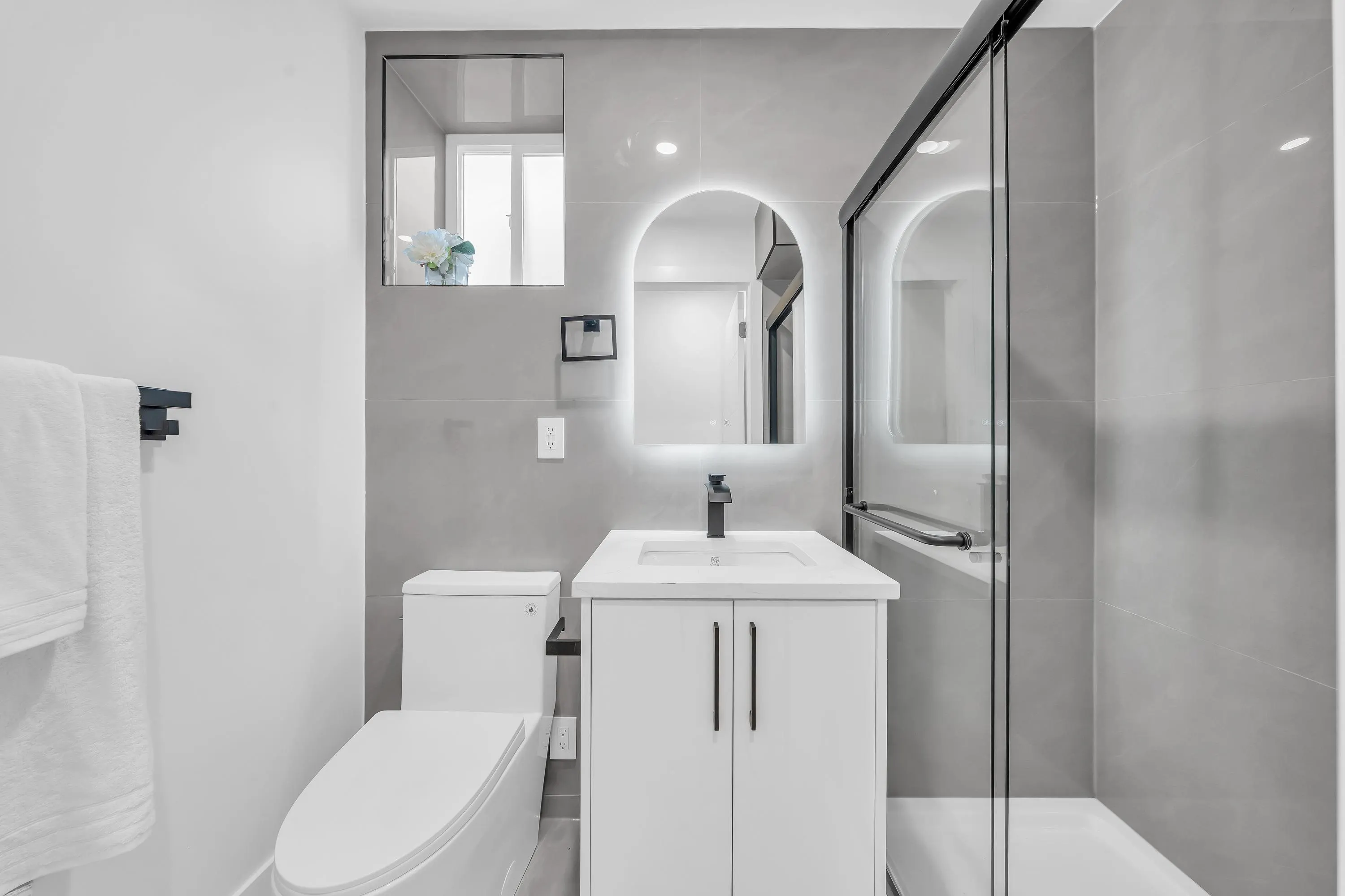 2554 Dundas Street #1