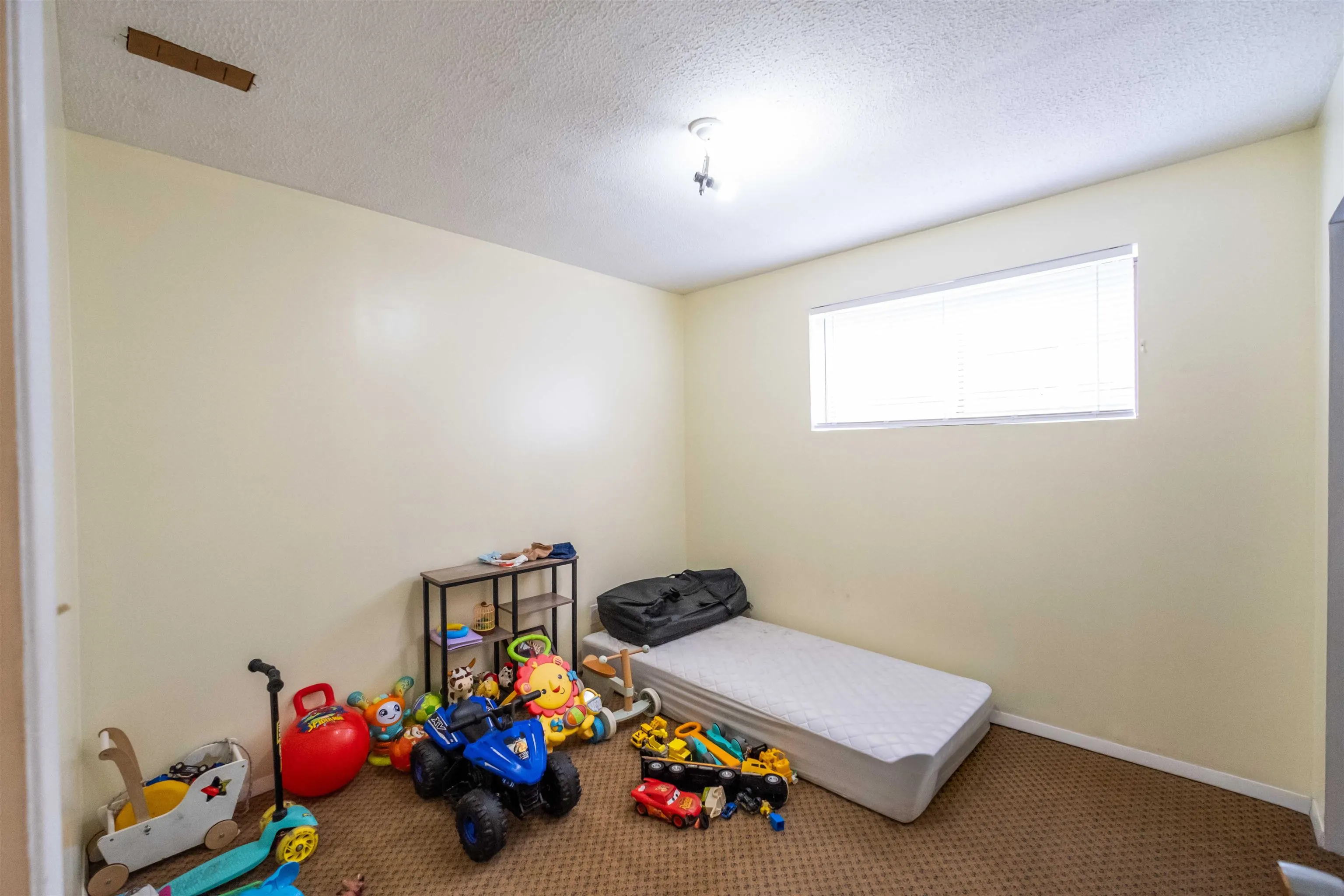 13389 Crestview Drive