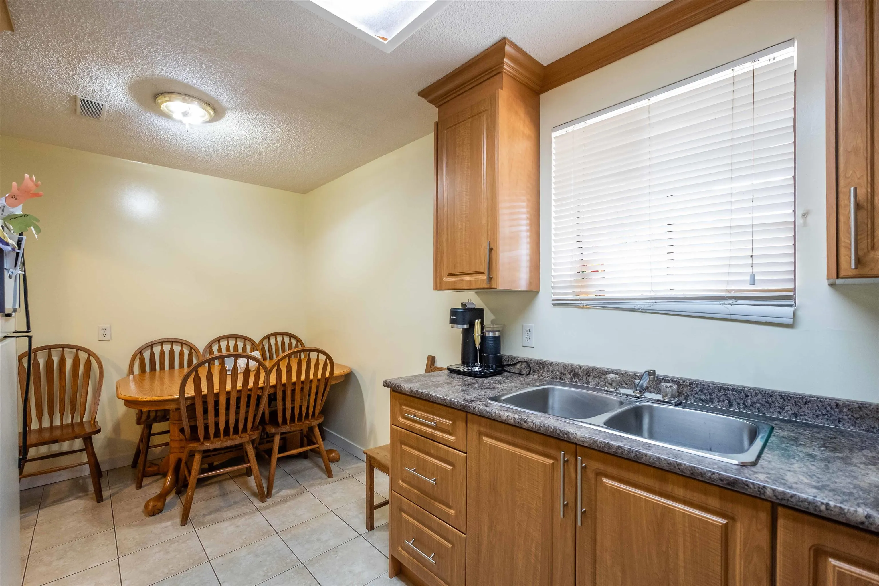 13389 Crestview Drive