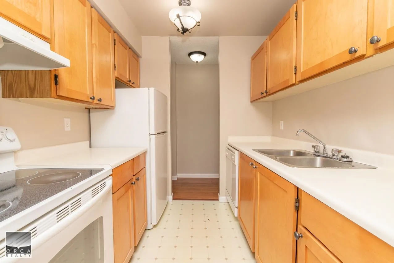 65 First Street #220
