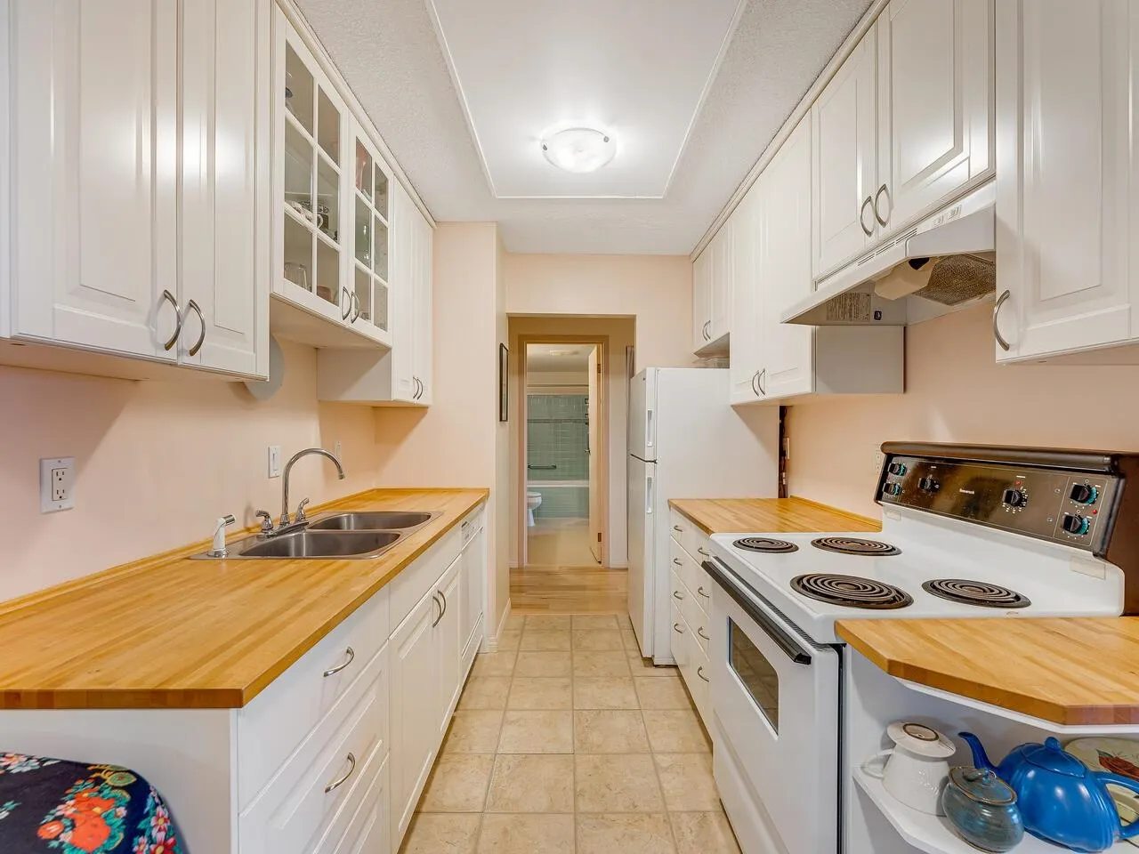 5340 Hastings Street #307