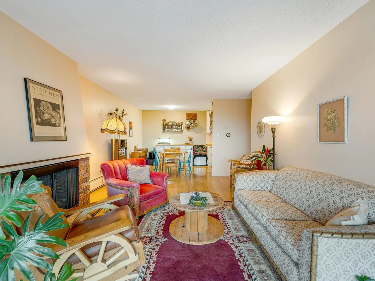 5340 Hastings Street #307