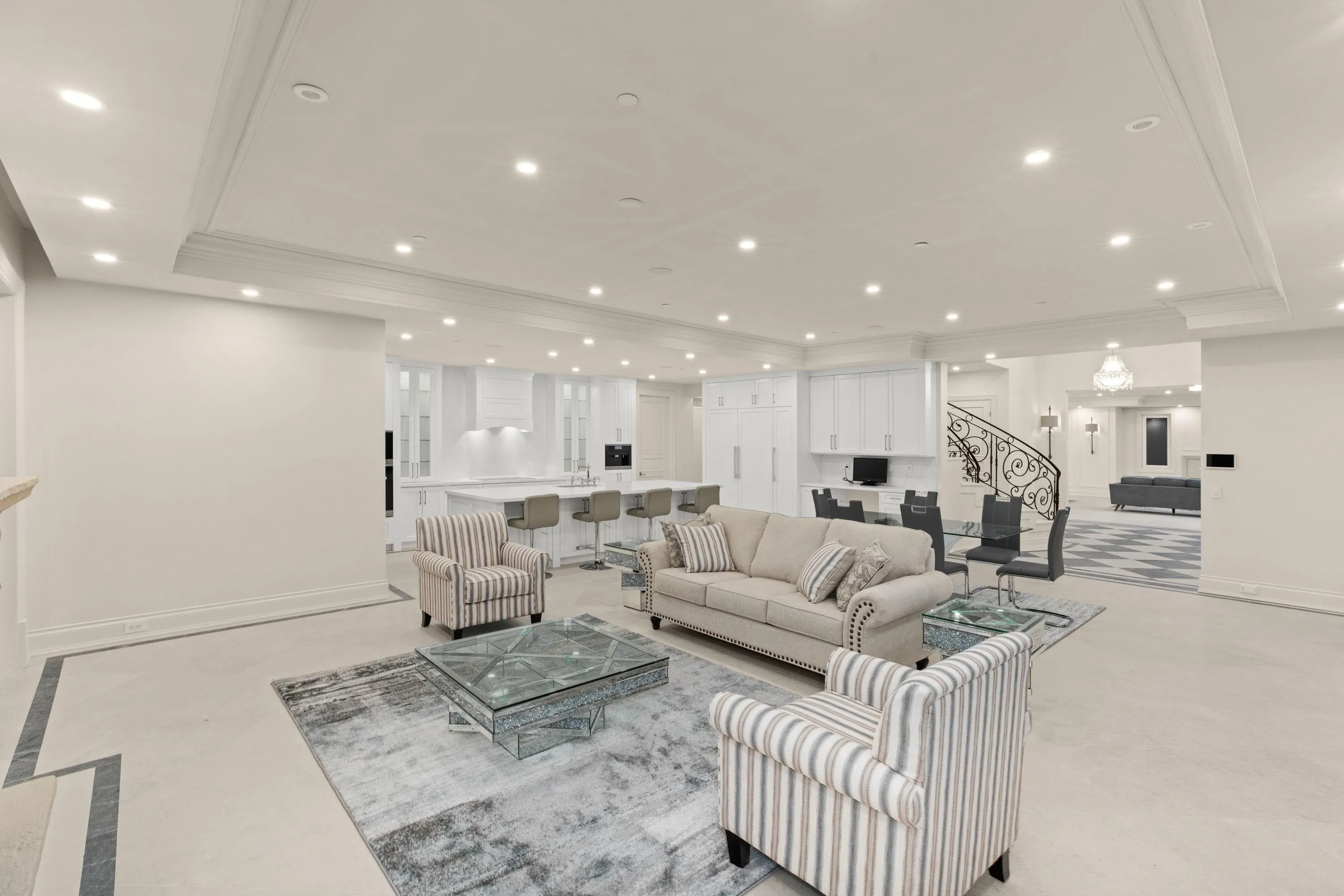 1445 Sandhurst Place