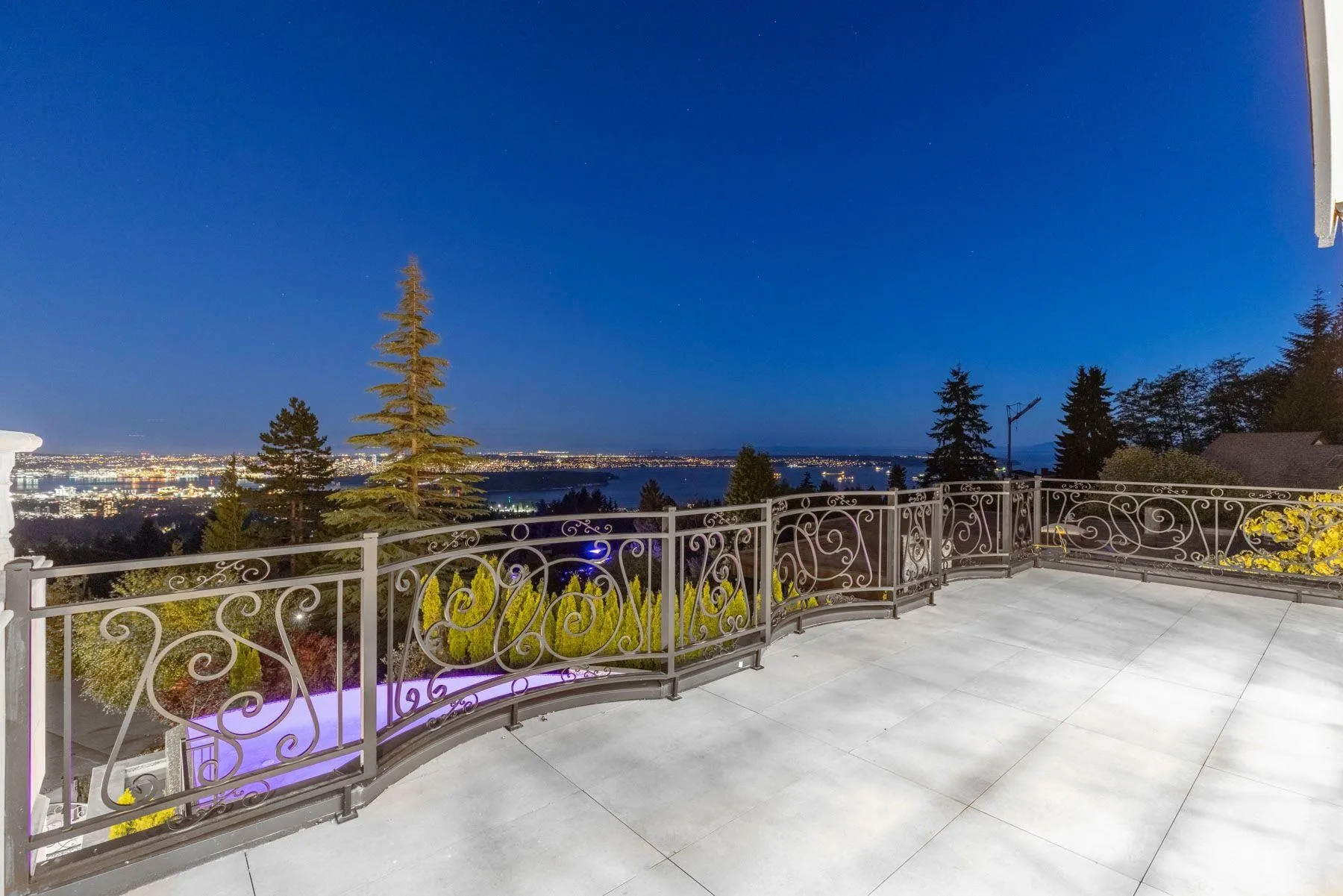 1445 Sandhurst Place