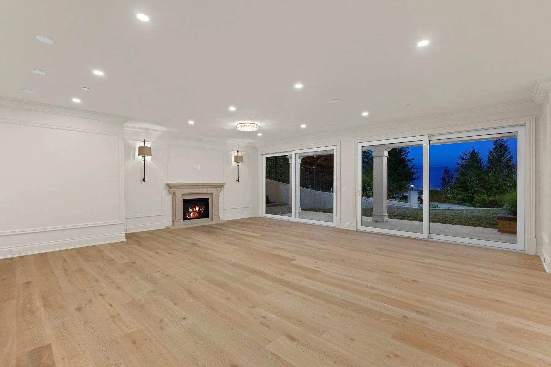 1445 Sandhurst Place