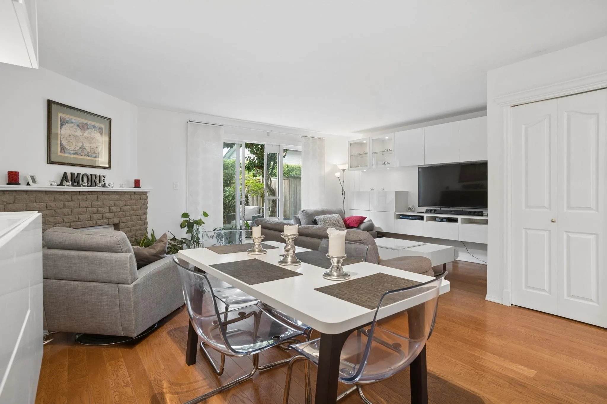 3051 Springfield Drive #4