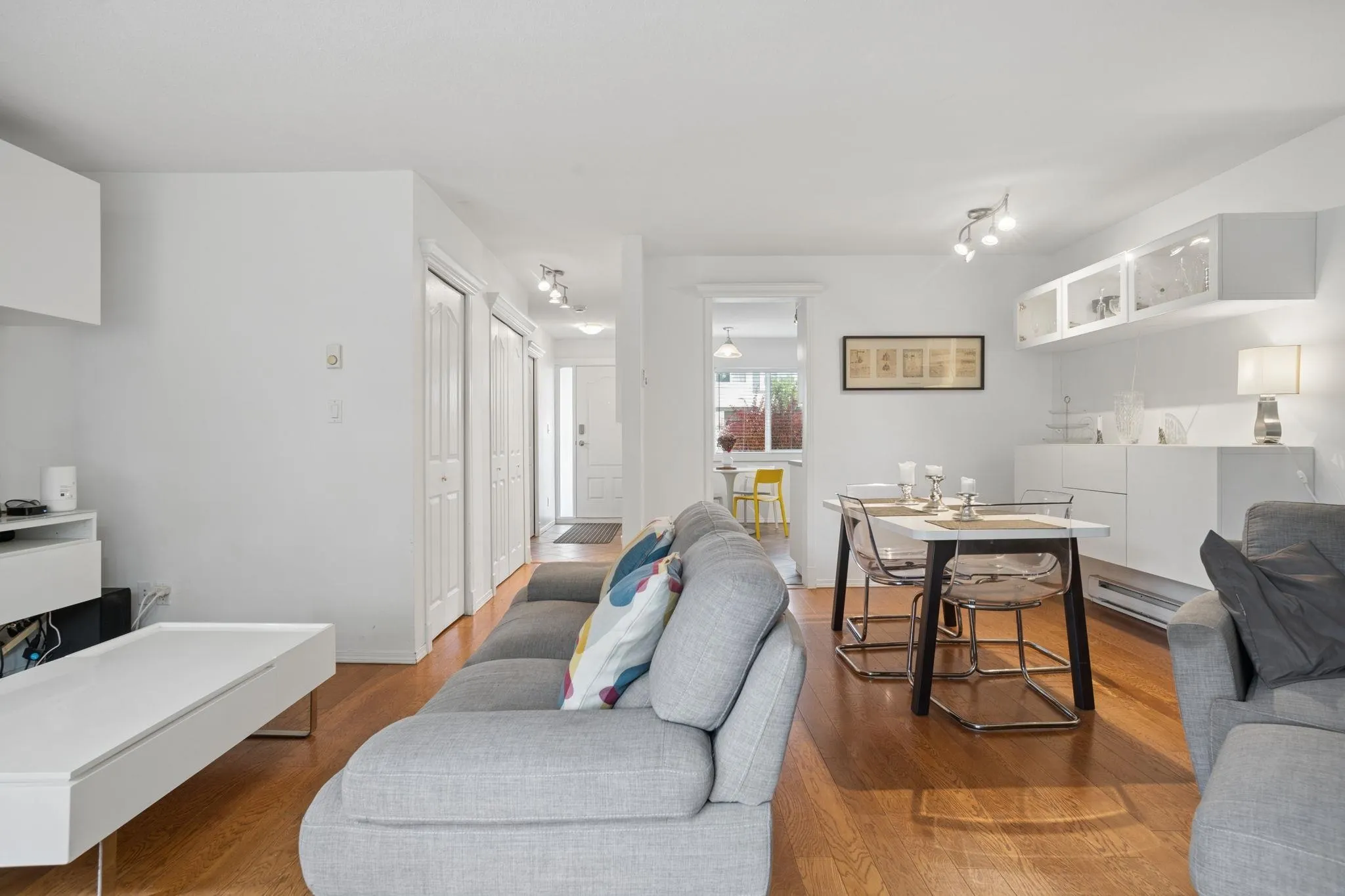 3051 Springfield Drive #4