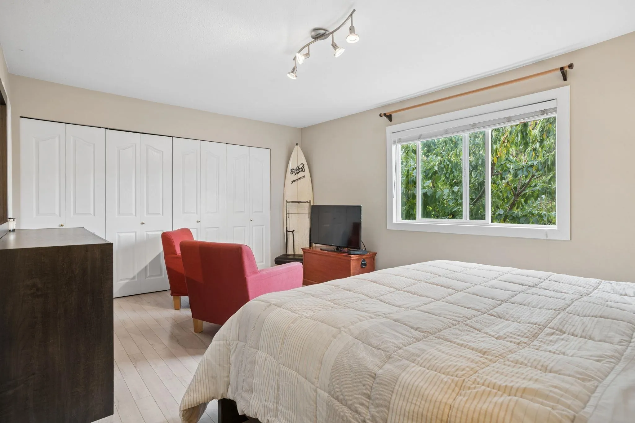 3051 Springfield Drive #4