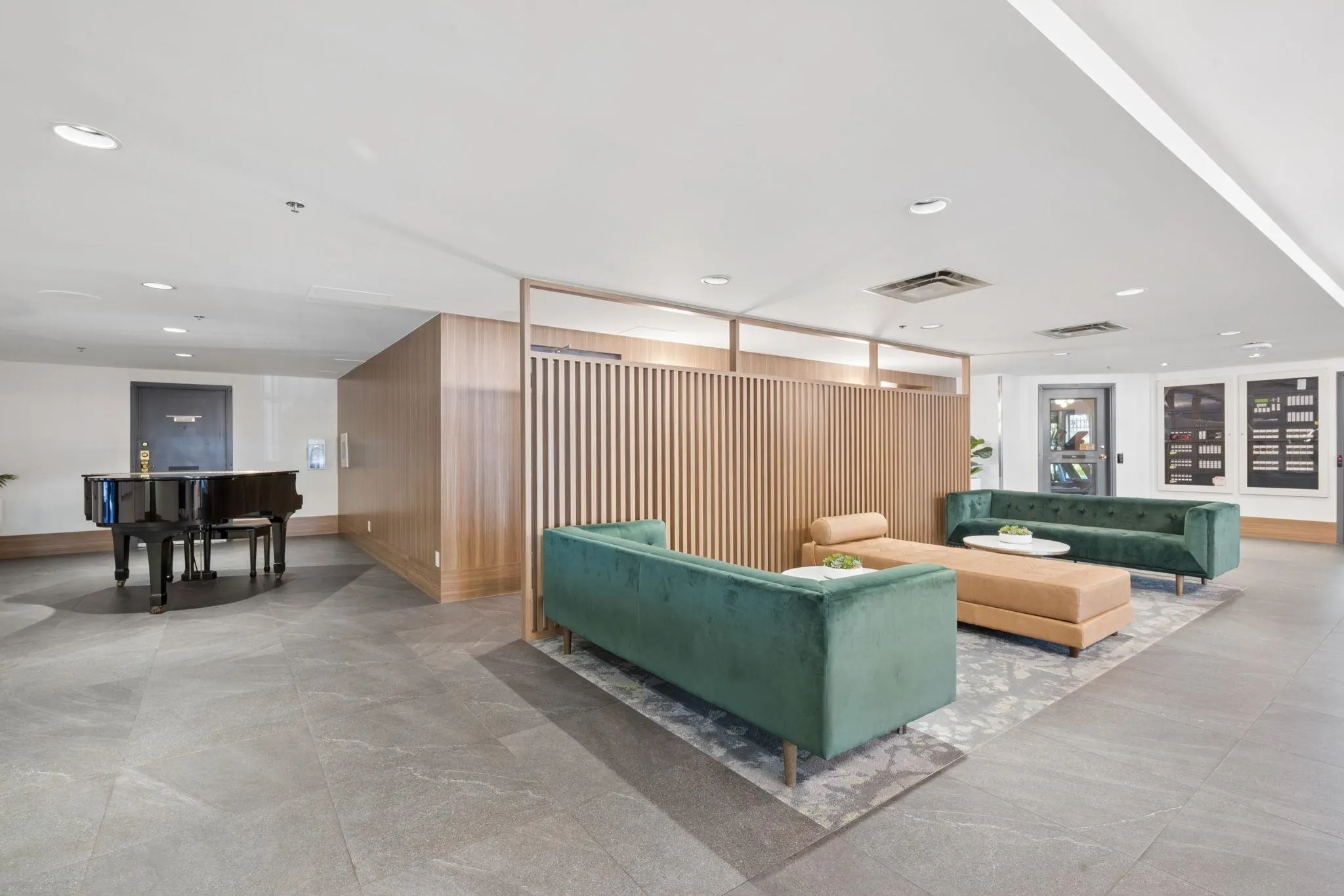 1010 Burnaby Street #1403
