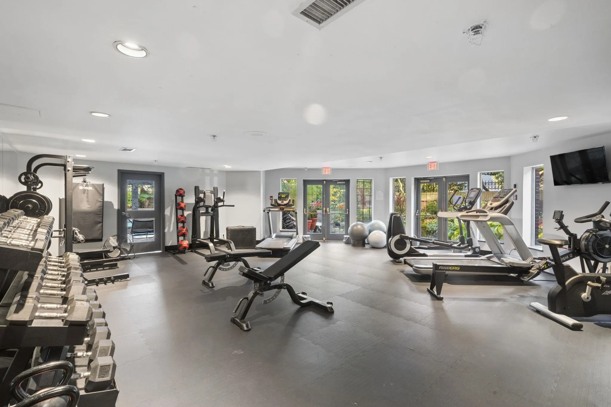 1010 Burnaby Street #1403