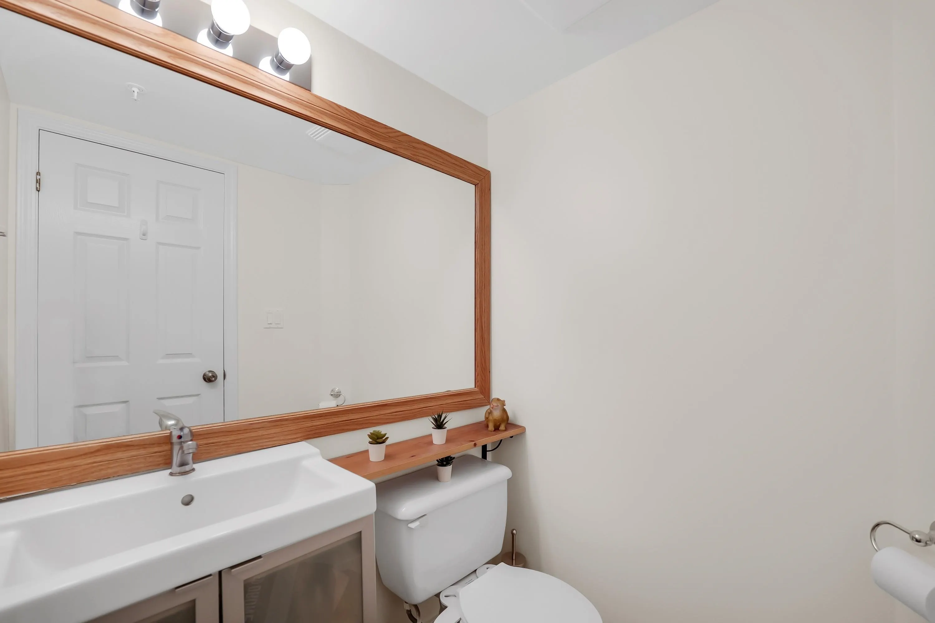 40120 Willow Crescent #B307