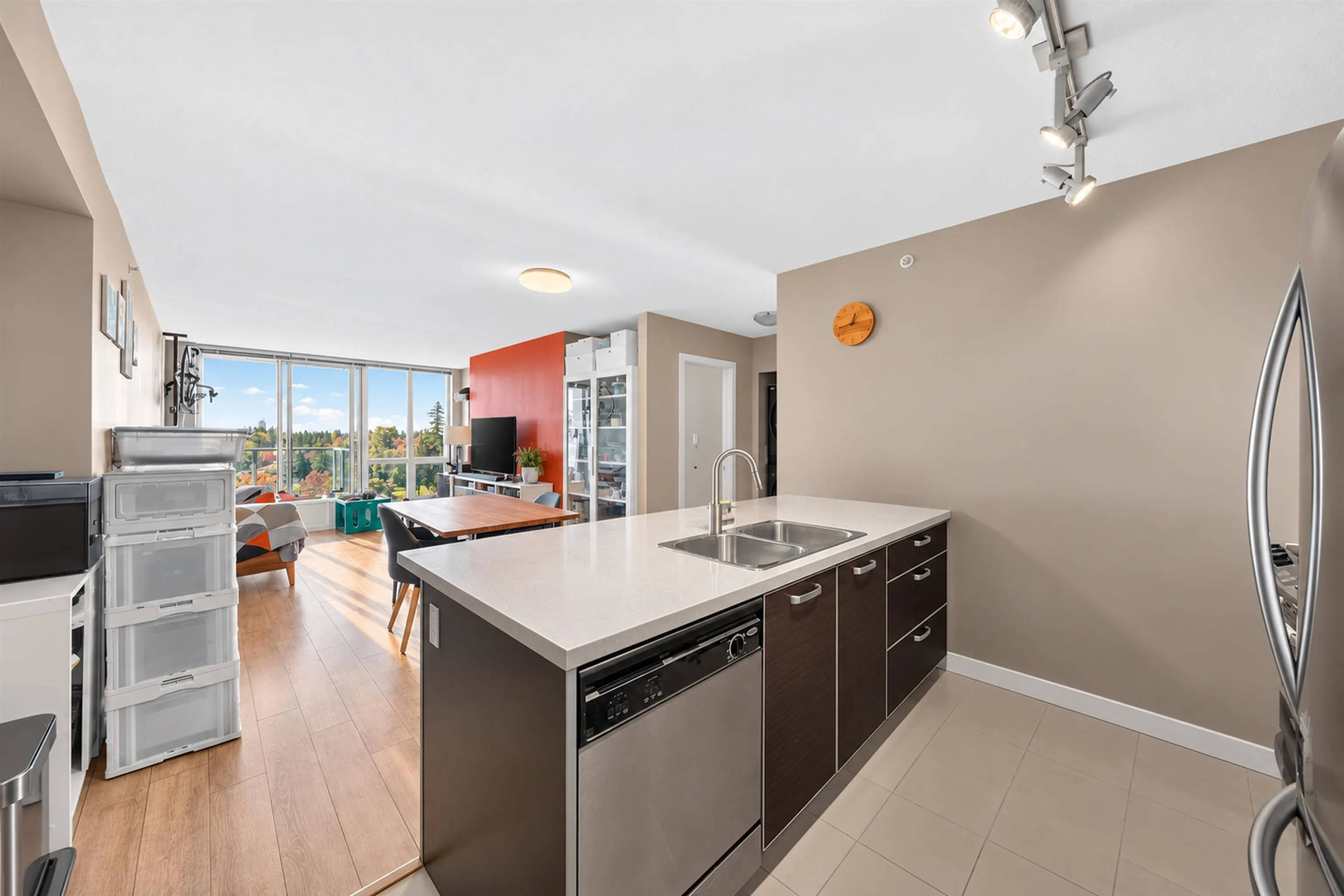 9981 Whalley Boulevard #1209