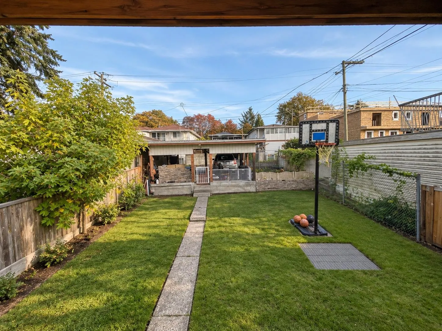 4676 Commercial Street