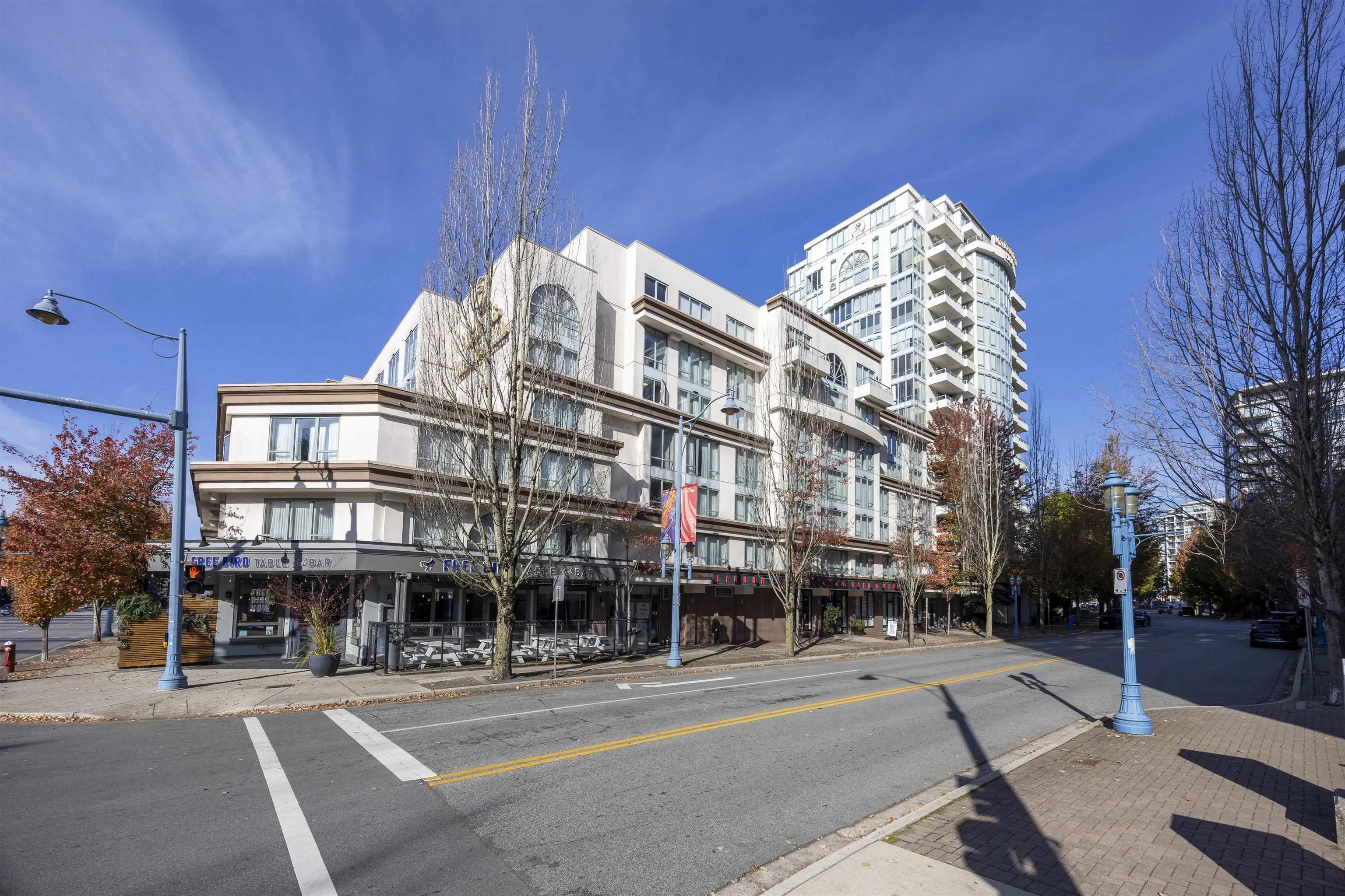 5911 Alderbridge Way #903