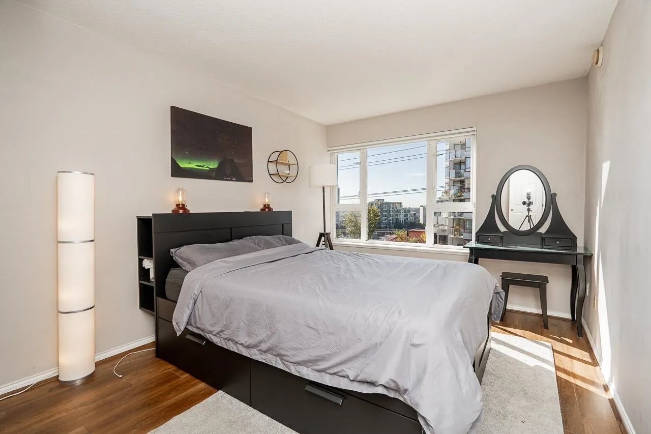 221 Eleventh Street #301