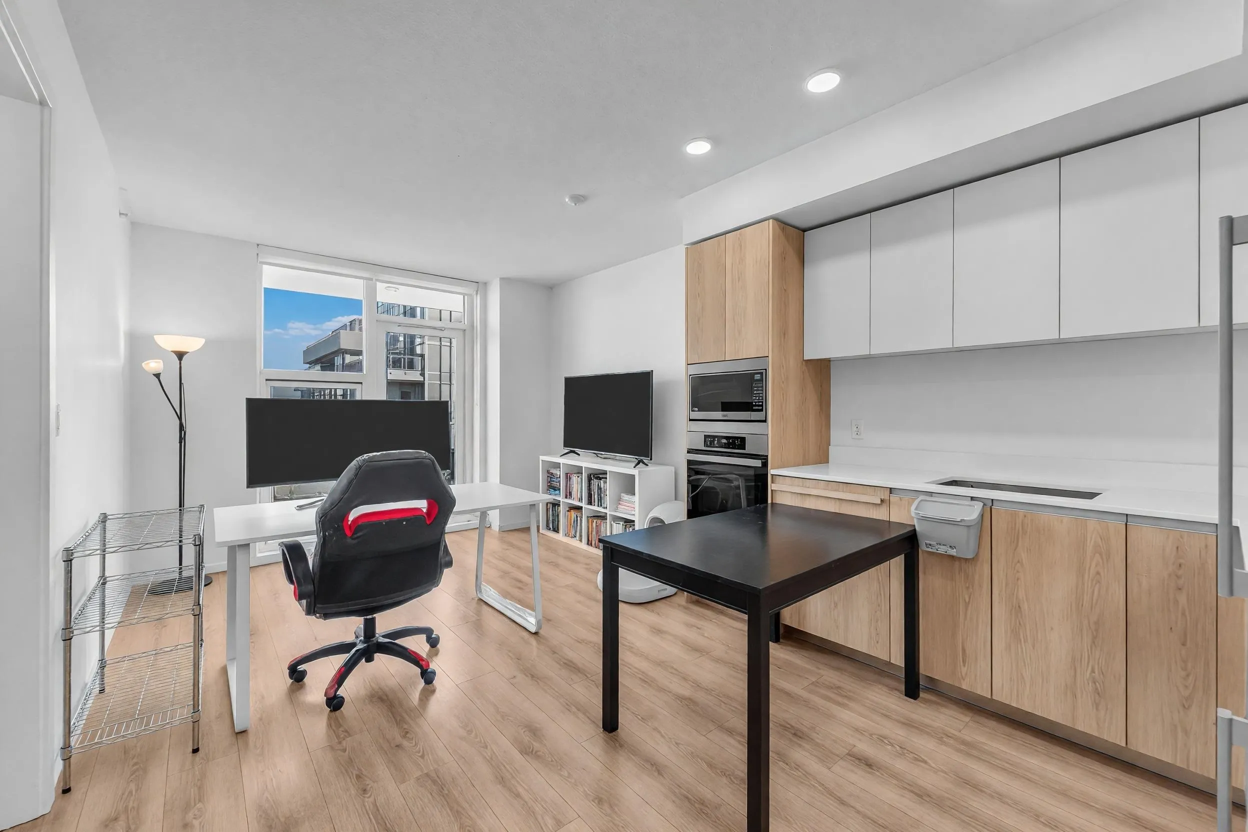 6633 Buswell Street #1304