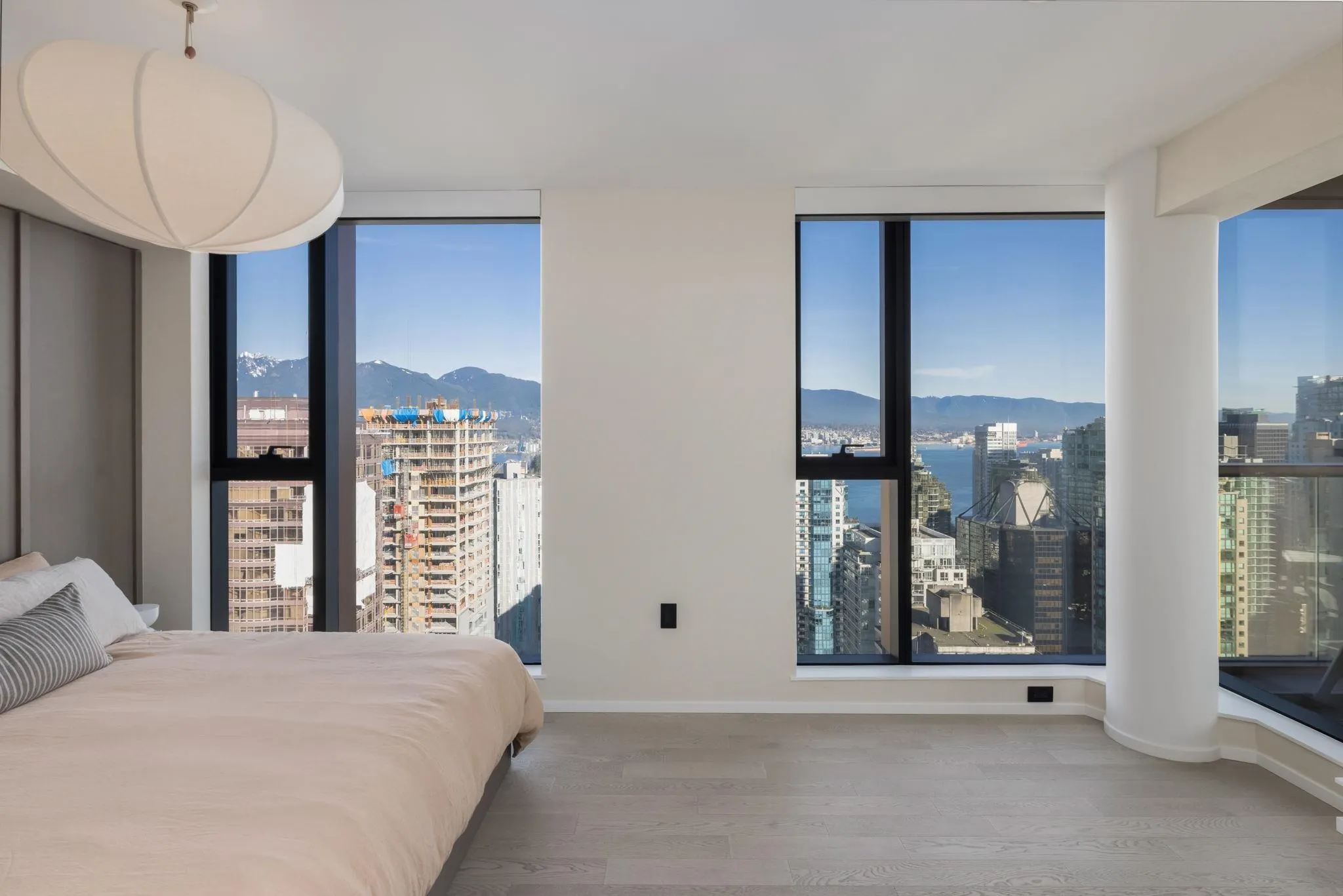1482 Robson Street #3102