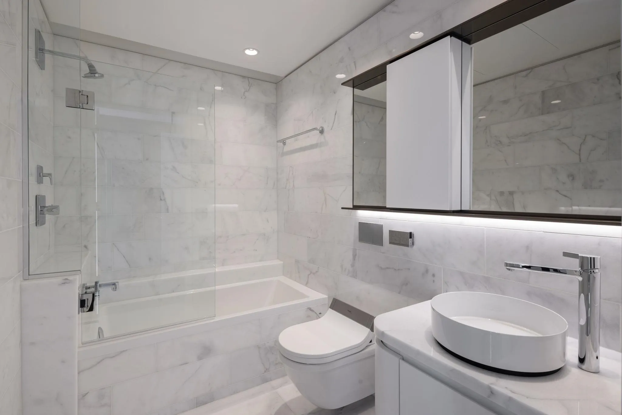 1482 Robson Street #3102