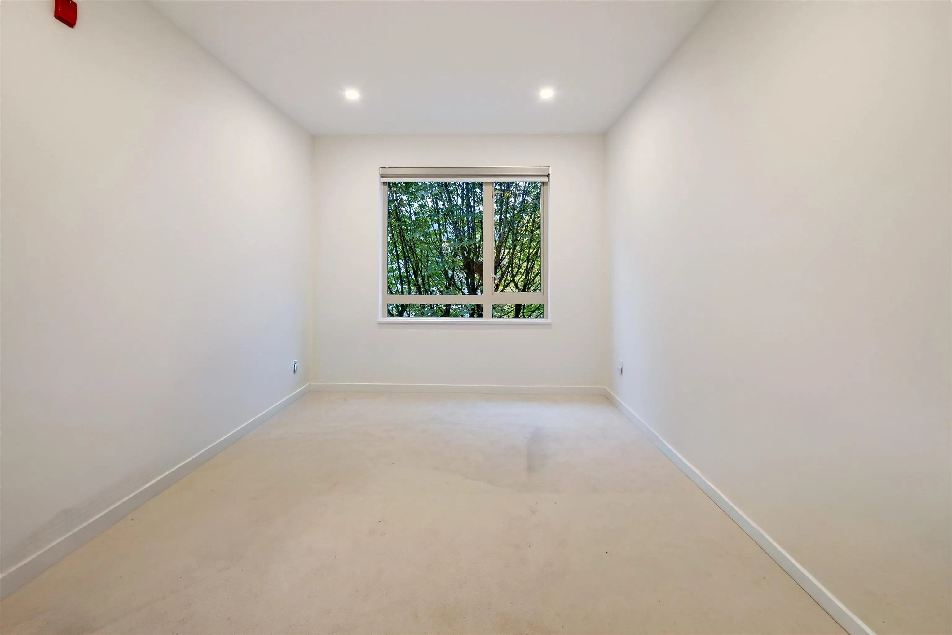 119 W 22nd Street #411