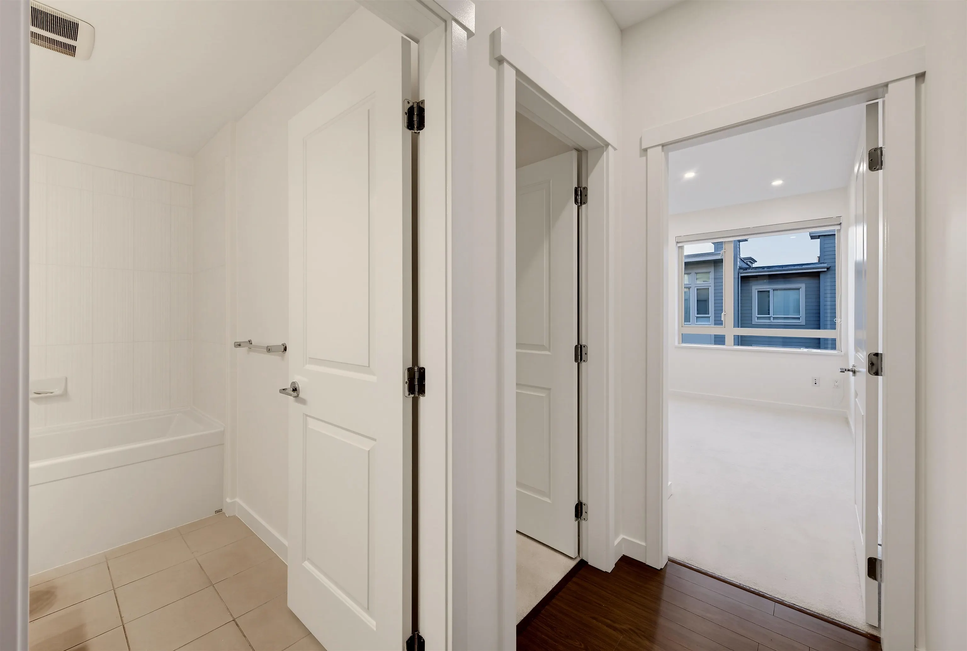 119 W 22nd Street #411