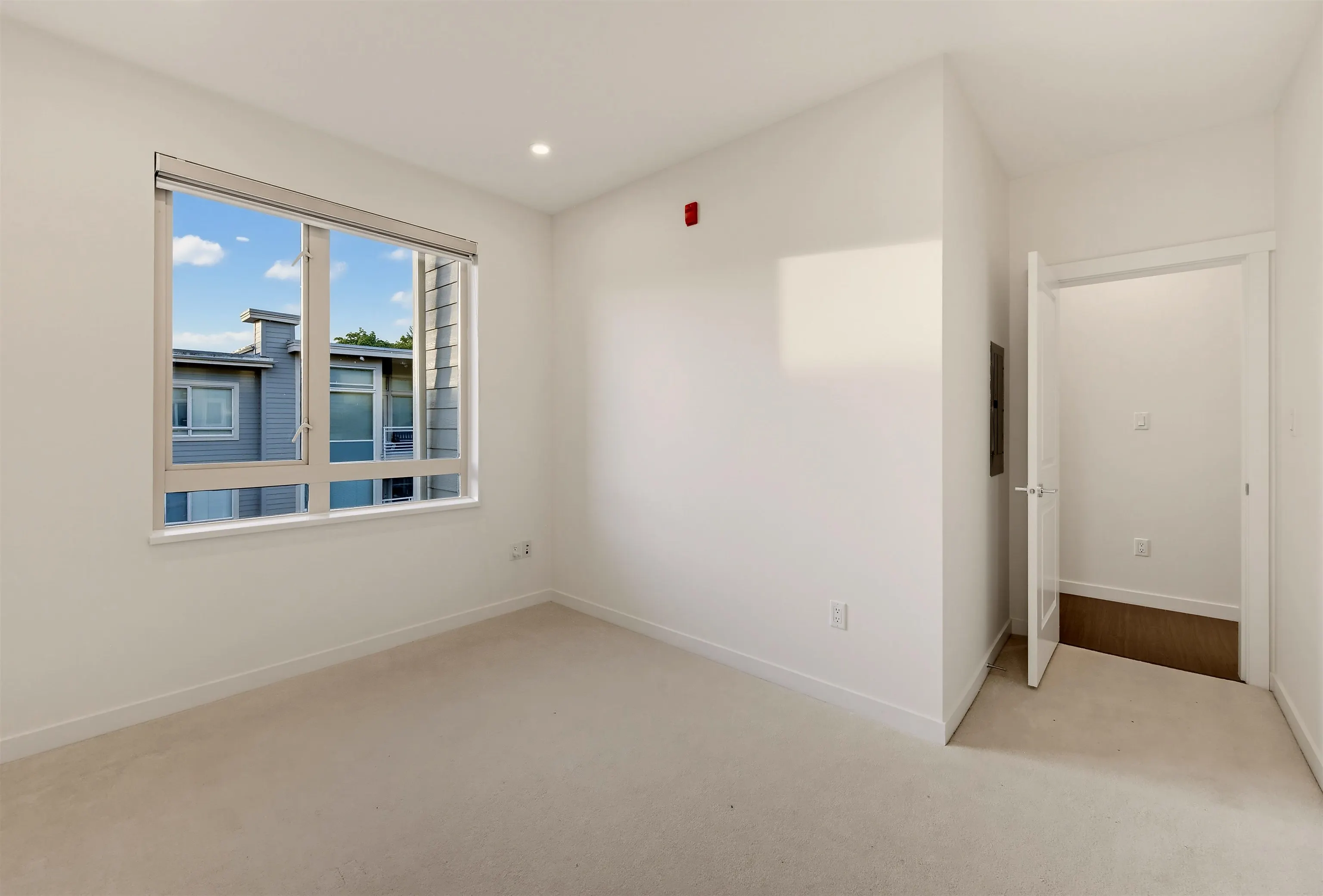 119 W 22nd Street #411