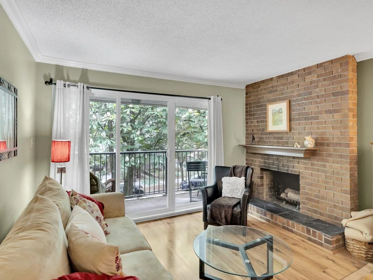 1234 Pendrell Street #303