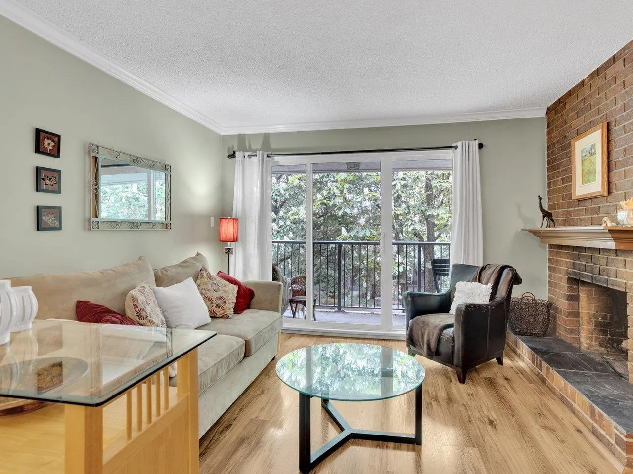 1234 Pendrell Street #303