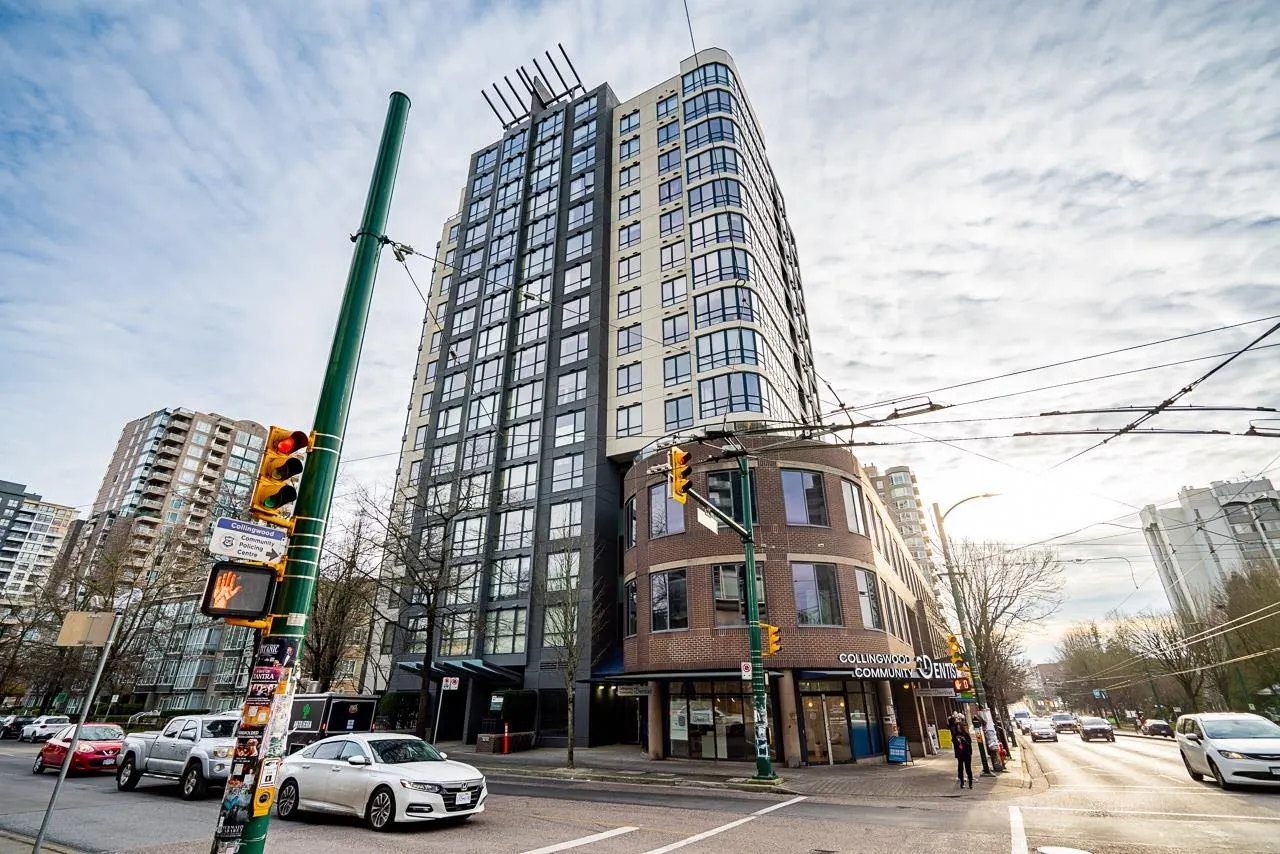 3438 Vanness Avenue #906