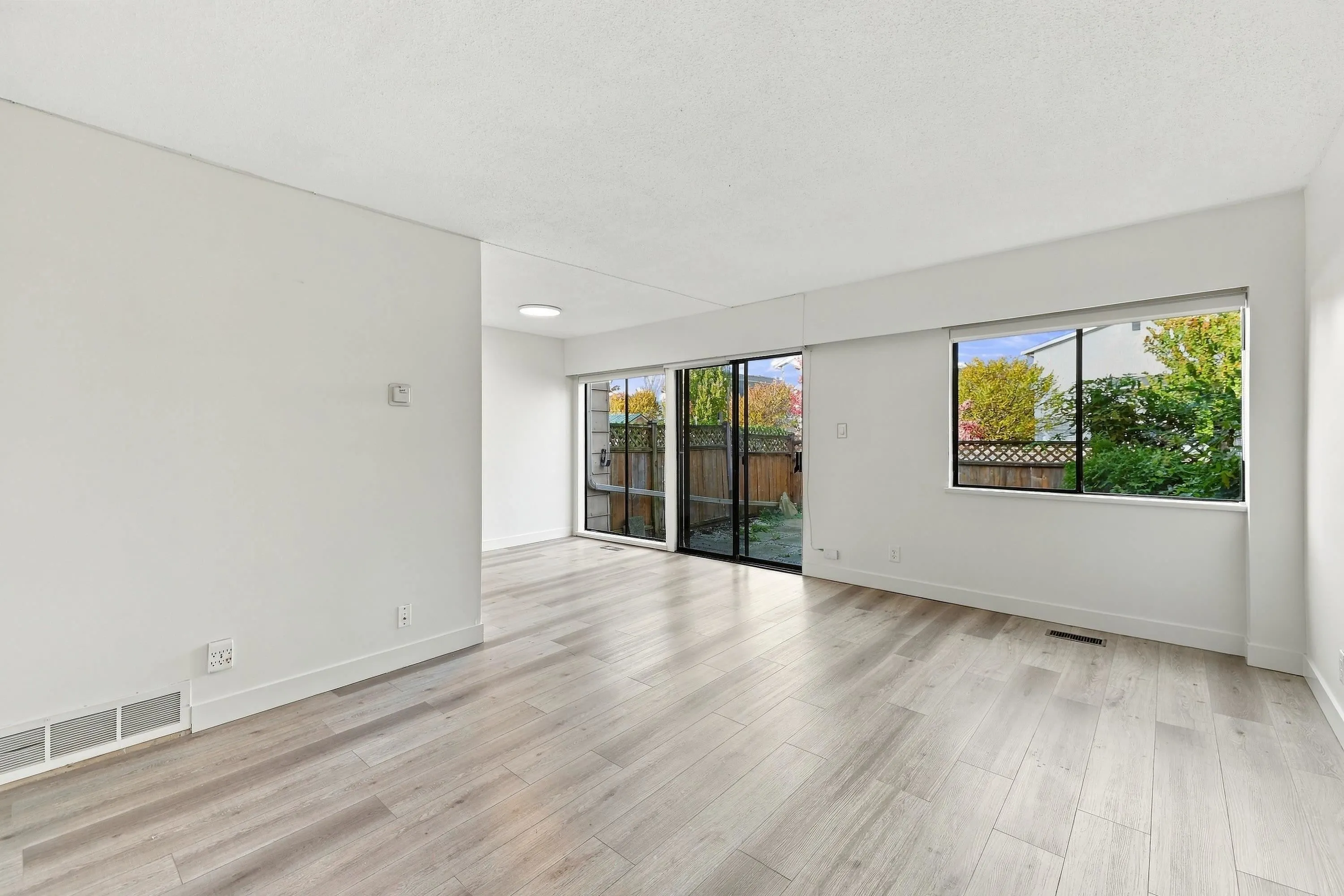 10565 153 Street #36