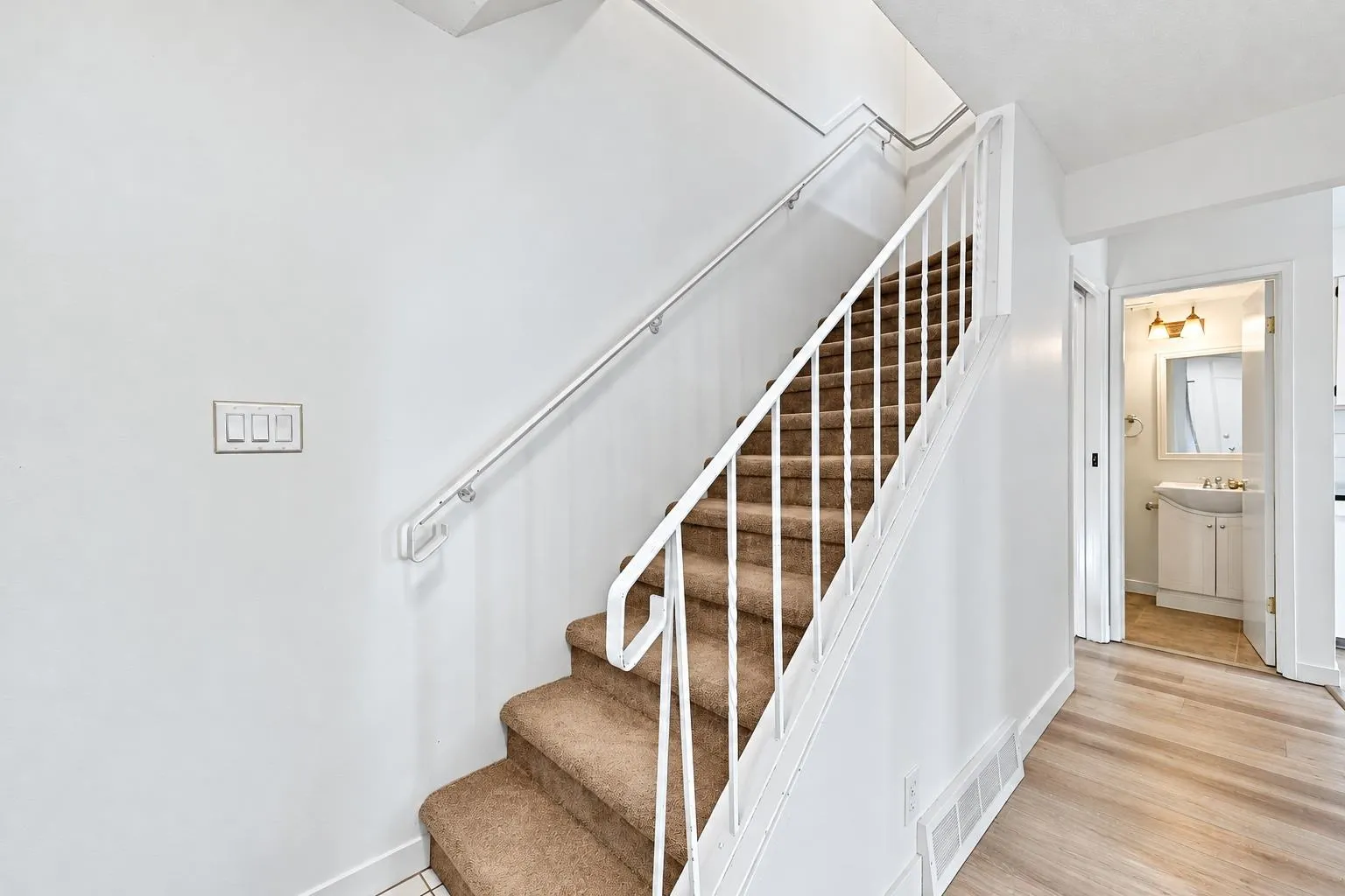 10565 153 Street #36