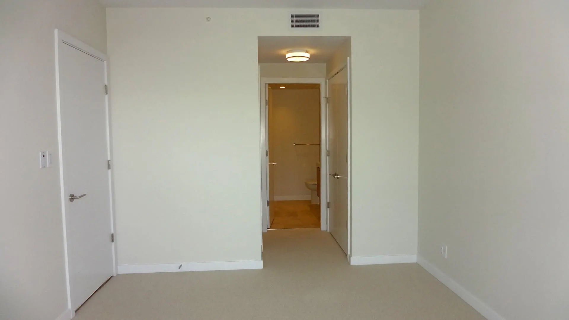 768 Arthur Erickson Place #400