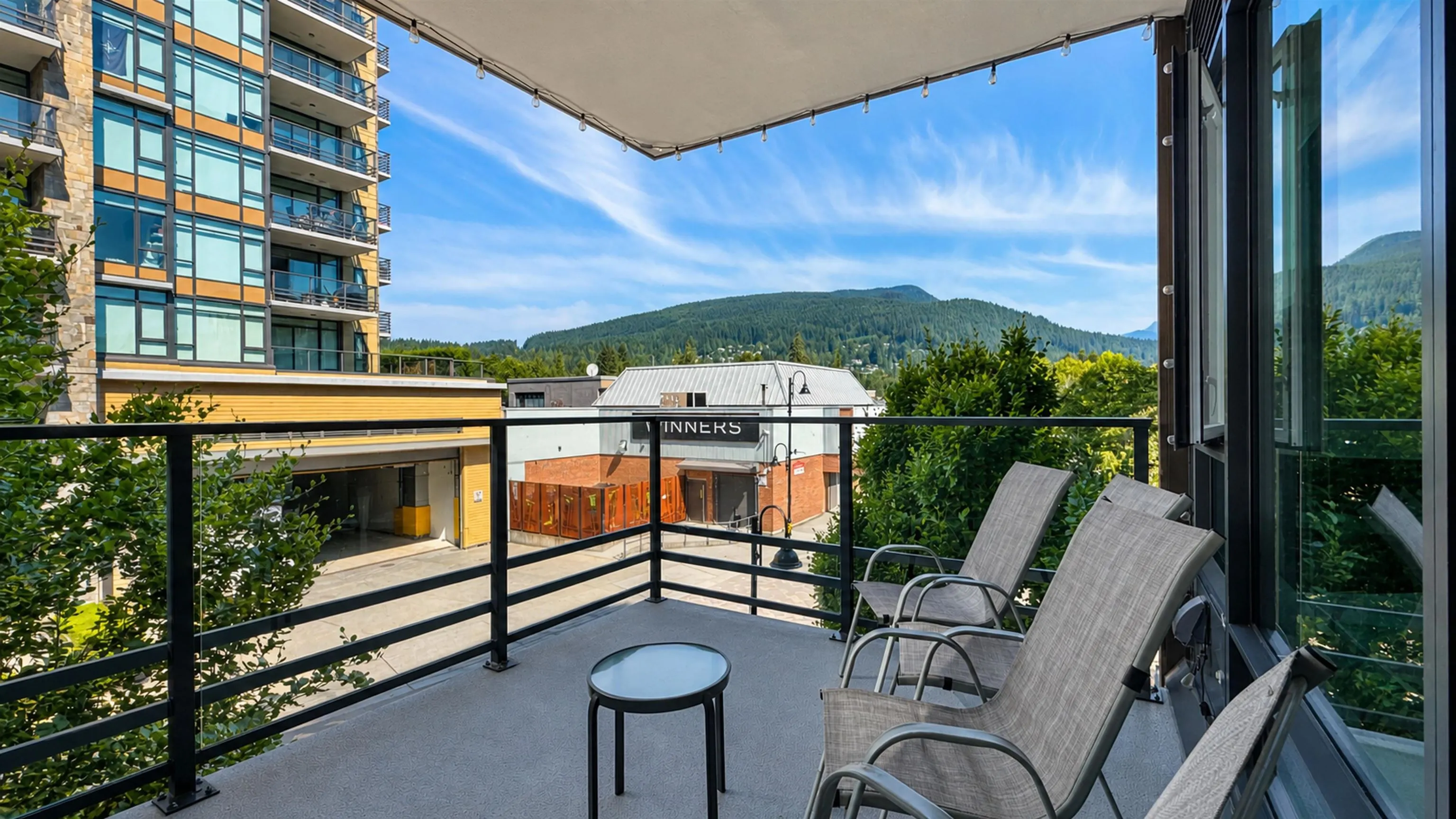 2738 Library Lane #304