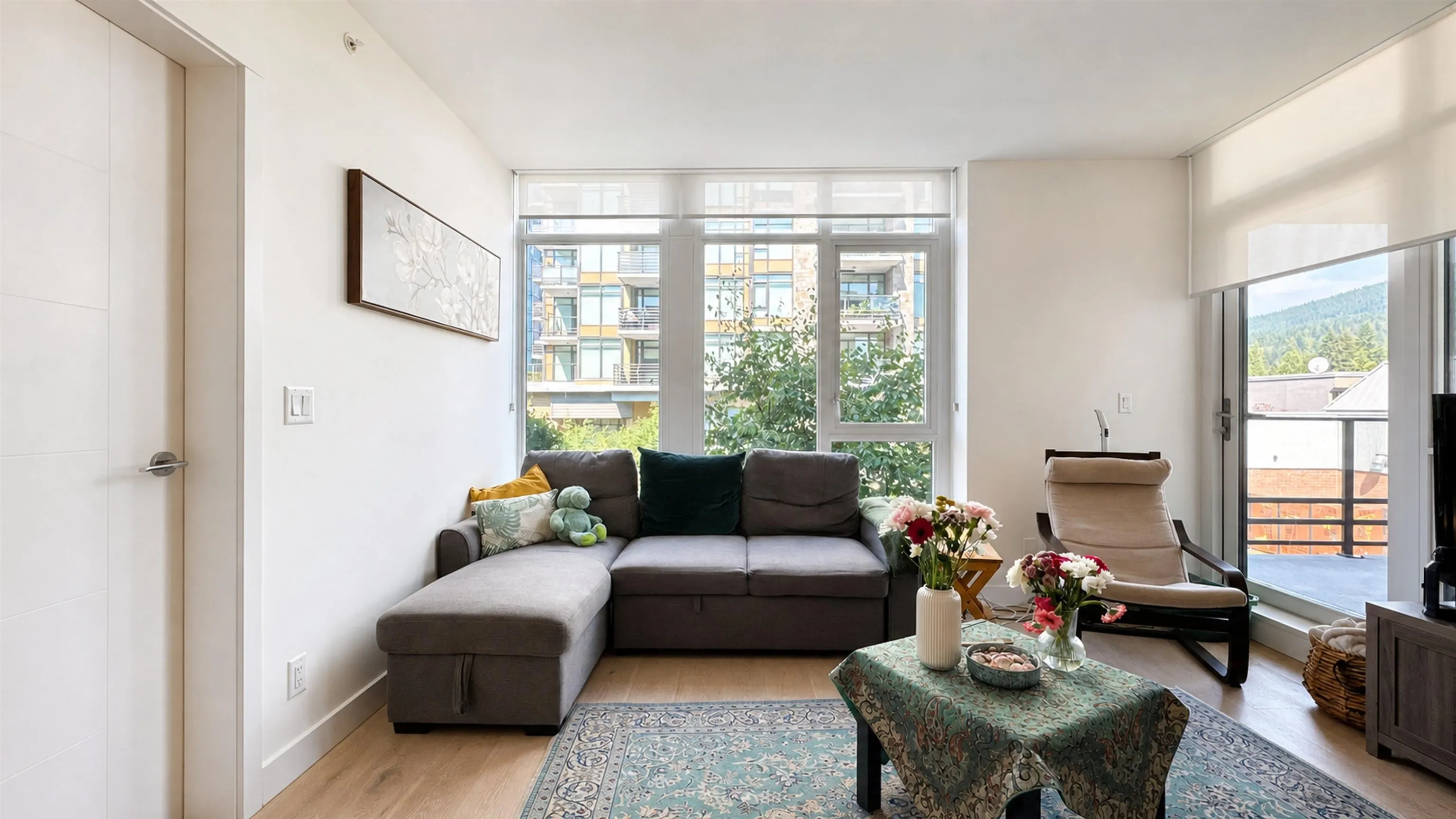 2738 Library Lane #304