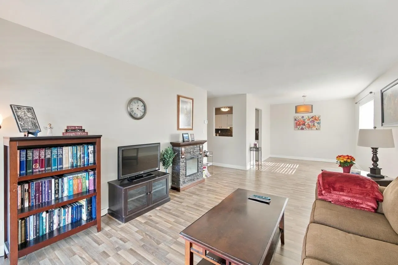 32040 Tims Avenue #212