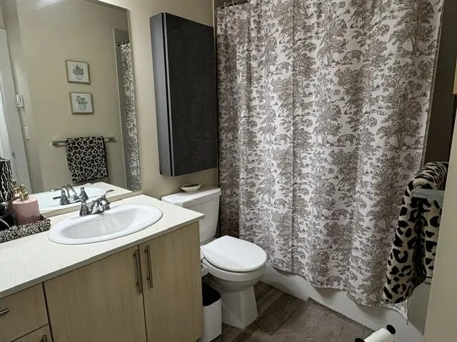 2565 Campbell Avenue #424