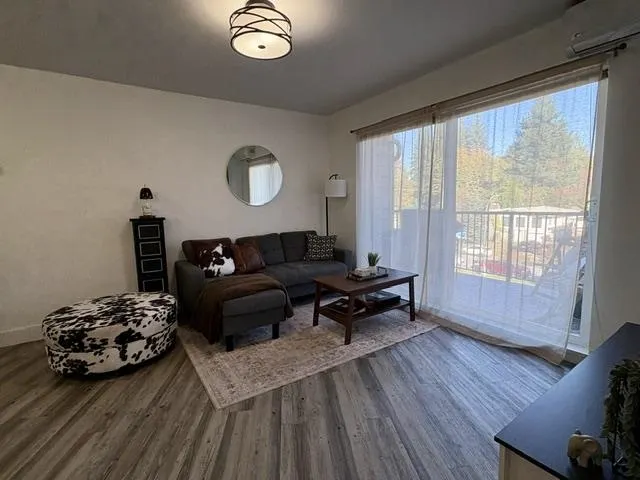 2565 Campbell Avenue #424
