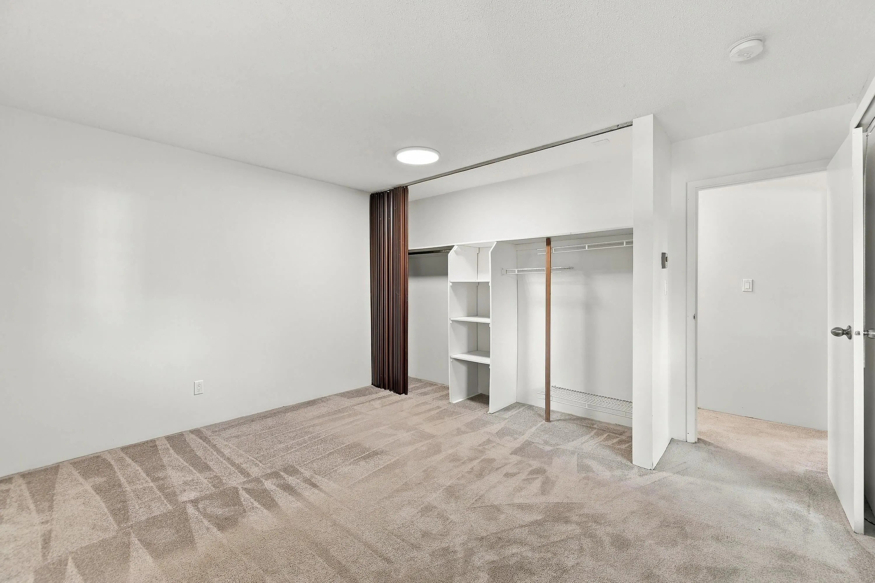 14803 Holly Park Lane