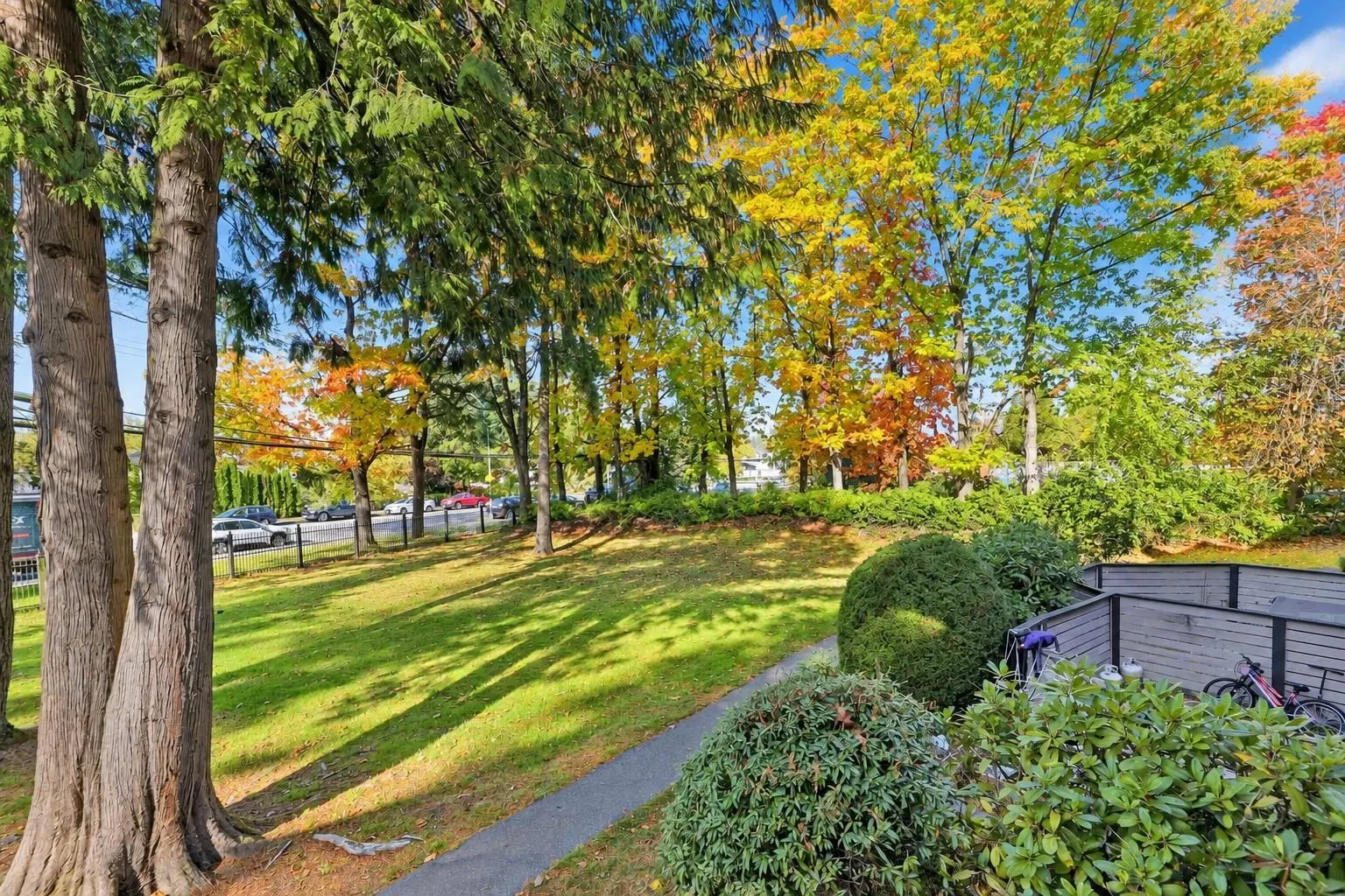 14803 Holly Park Lane