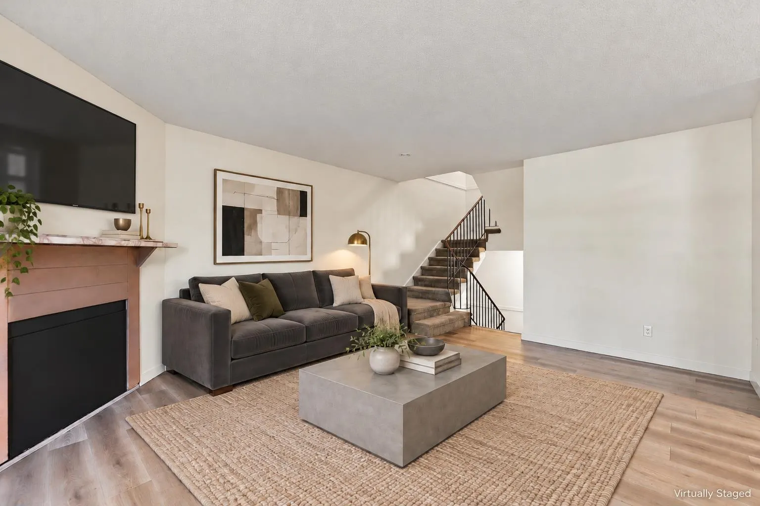 14803 Holly Park Lane