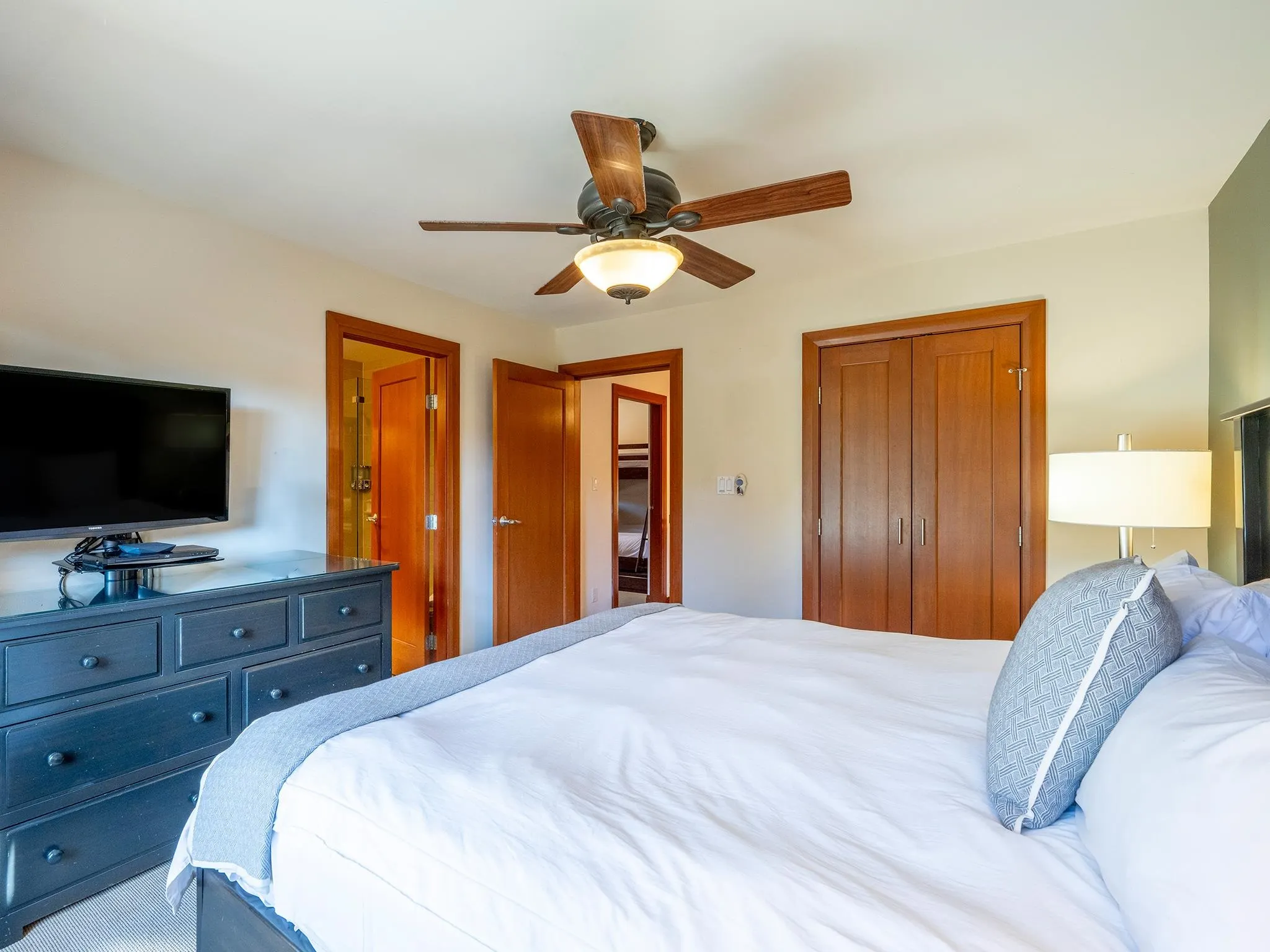 4855 Casabella Crescent