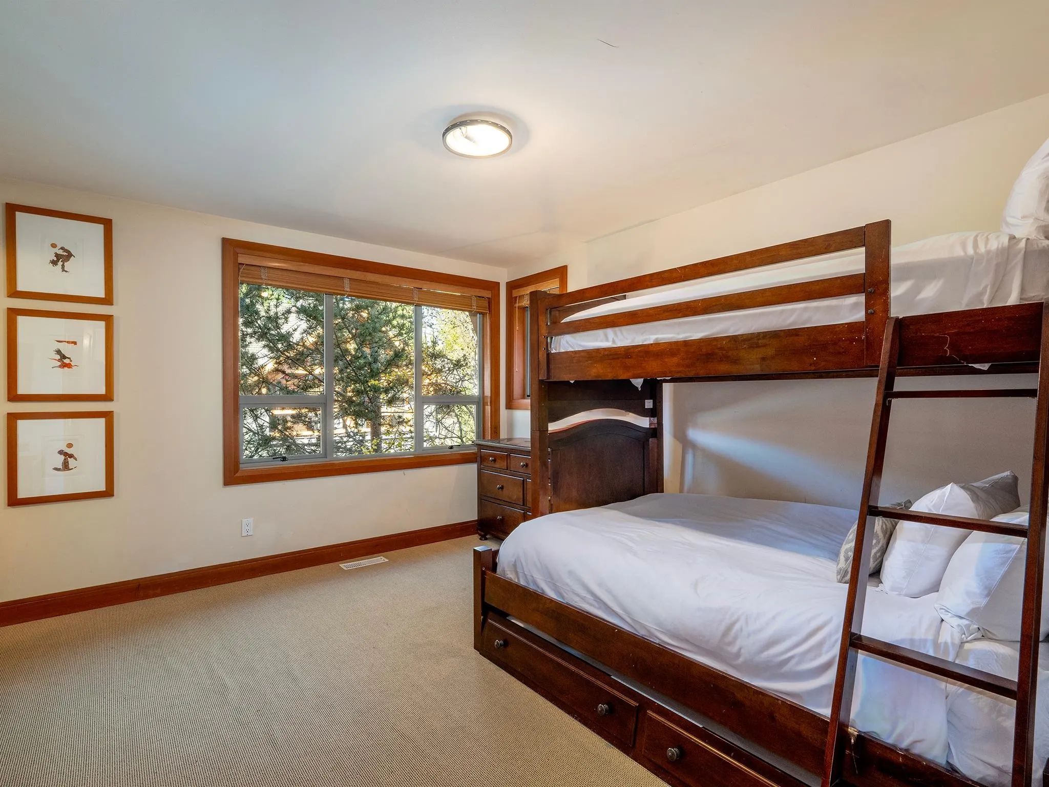 4855 Casabella Crescent