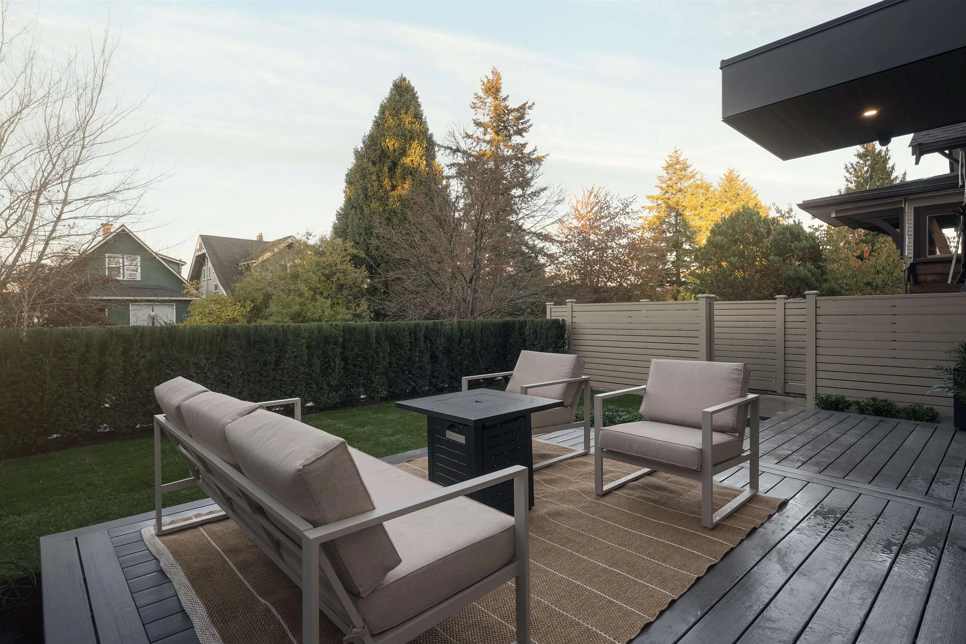 882 E 13 Avenue #1