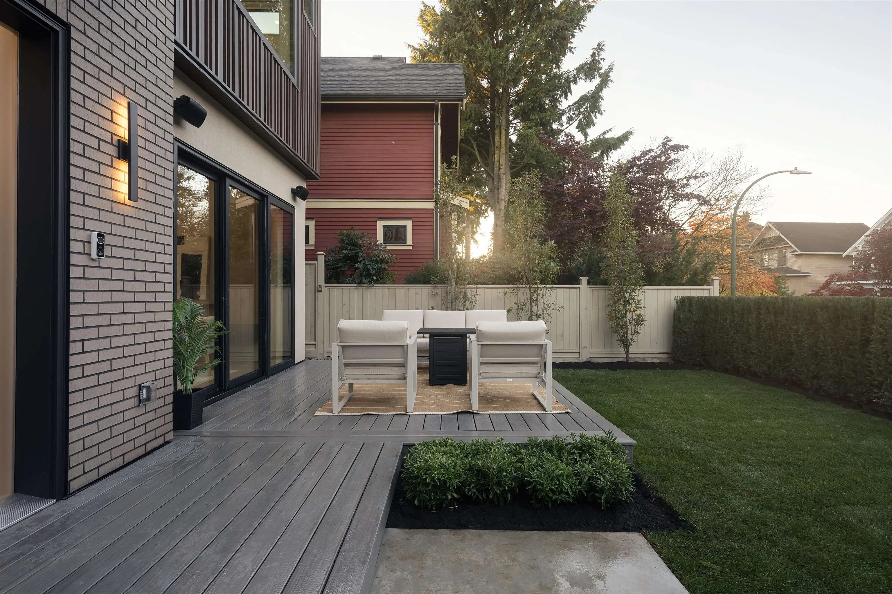882 E 13 Avenue #1