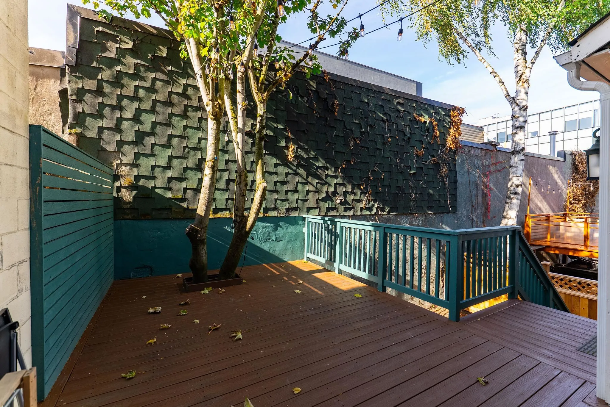 2115 Columbia Street